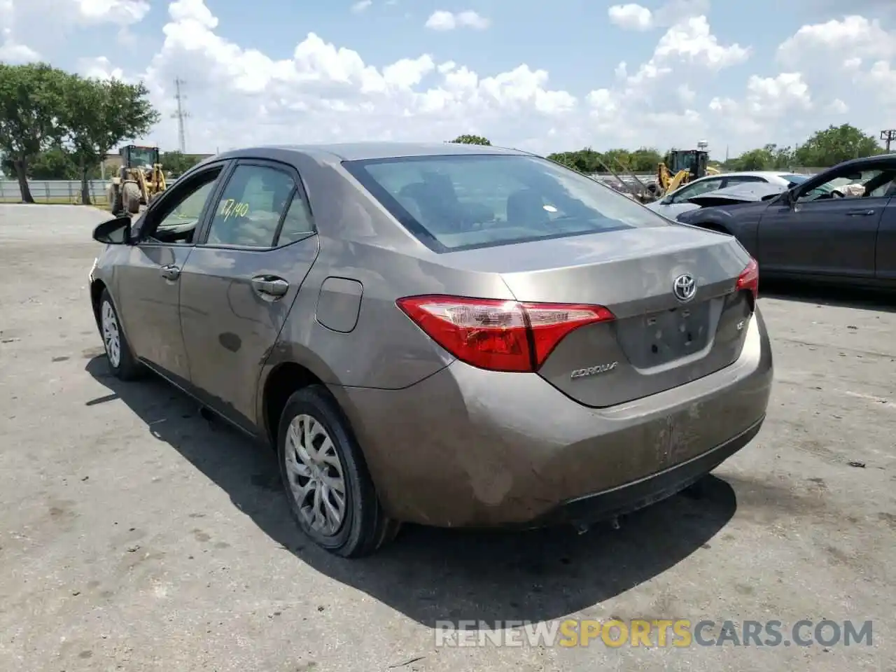 3 Photograph of a damaged car 5YFBURHE2KP876949 TOYOTA COROLLA 2019