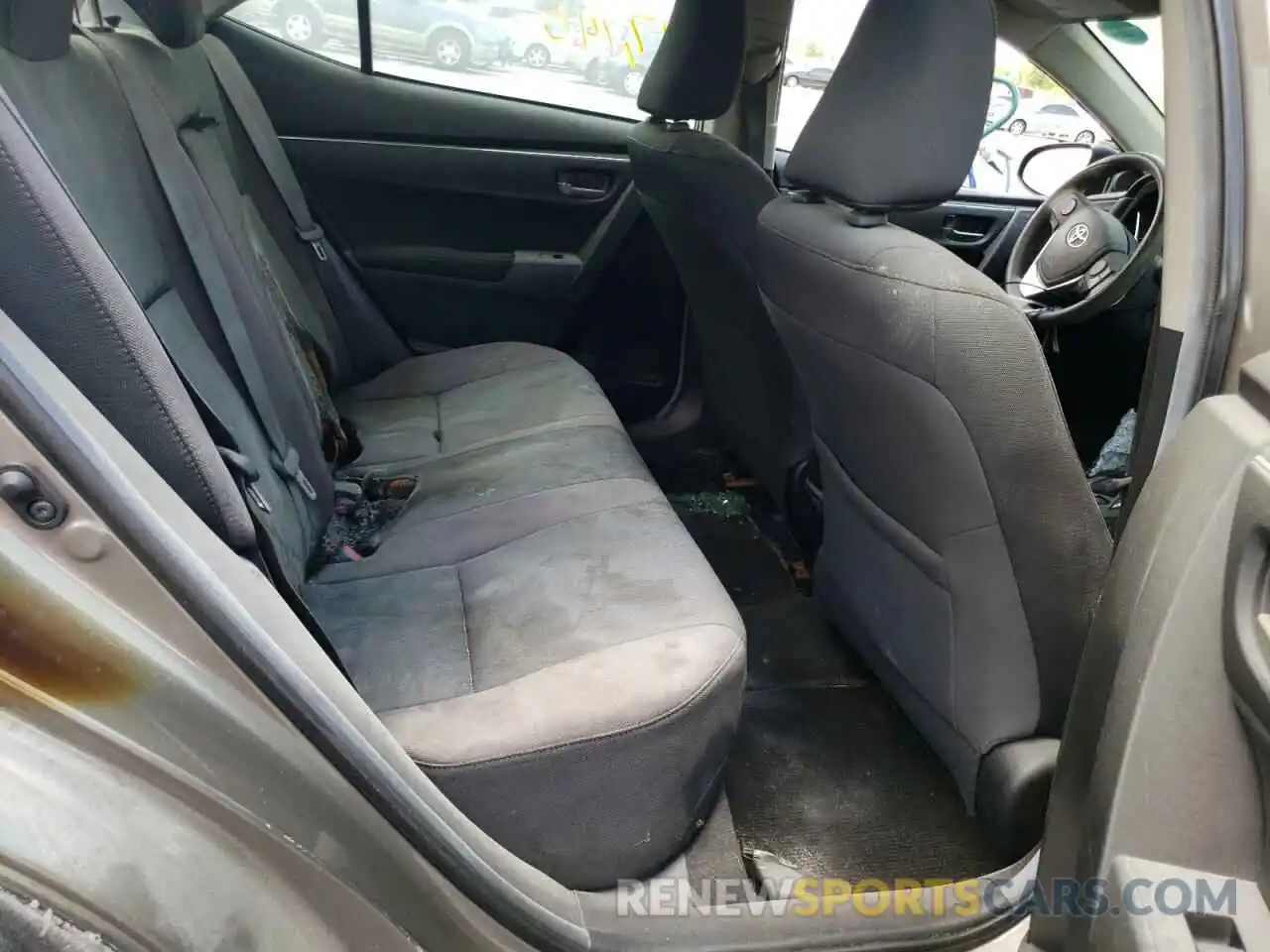 6 Photograph of a damaged car 5YFBURHE2KP876949 TOYOTA COROLLA 2019