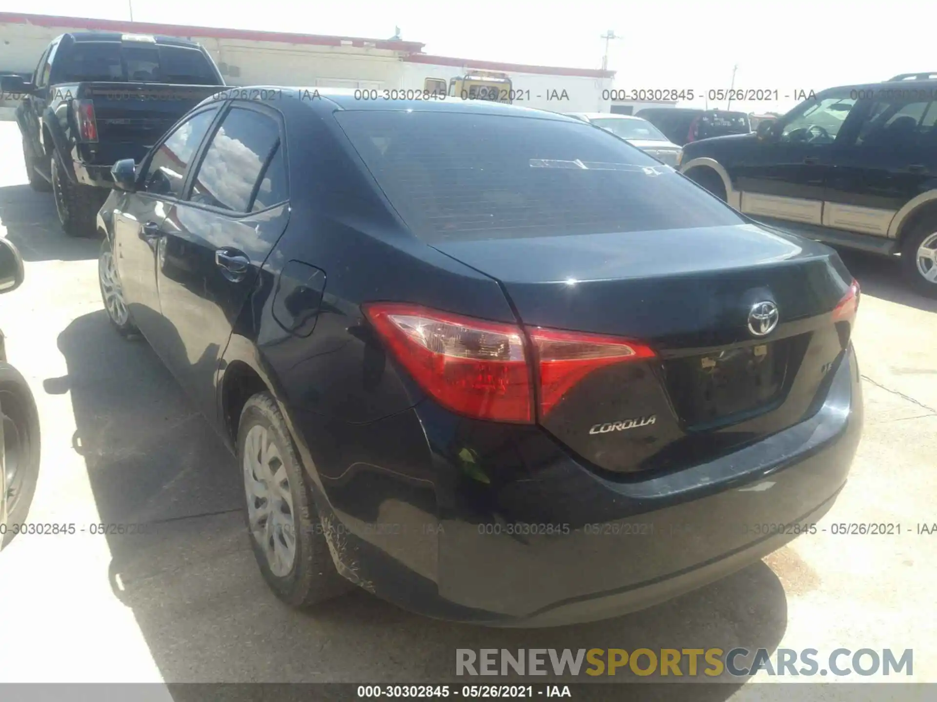 3 Photograph of a damaged car 5YFBURHE2KP877986 TOYOTA COROLLA 2019