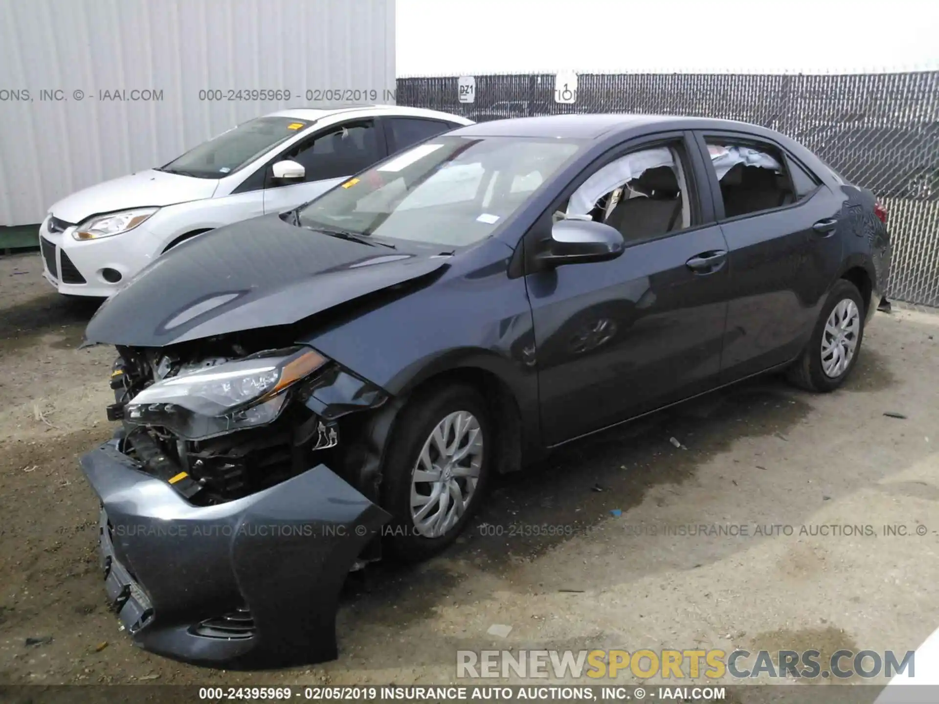 2 Photograph of a damaged car 5YFBURHE2KP878975 TOYOTA COROLLA 2019