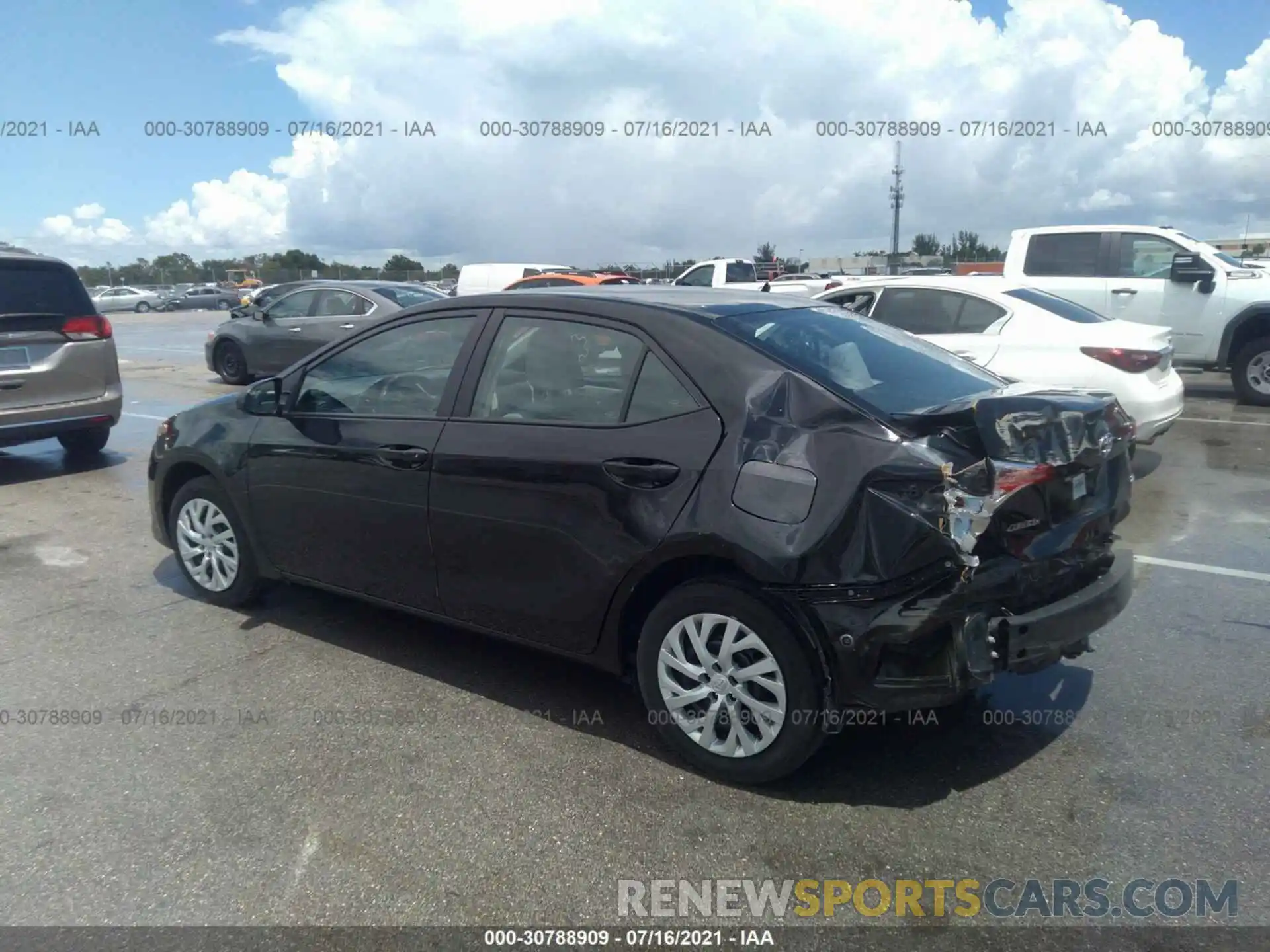 3 Photograph of a damaged car 5YFBURHE2KP879494 TOYOTA COROLLA 2019