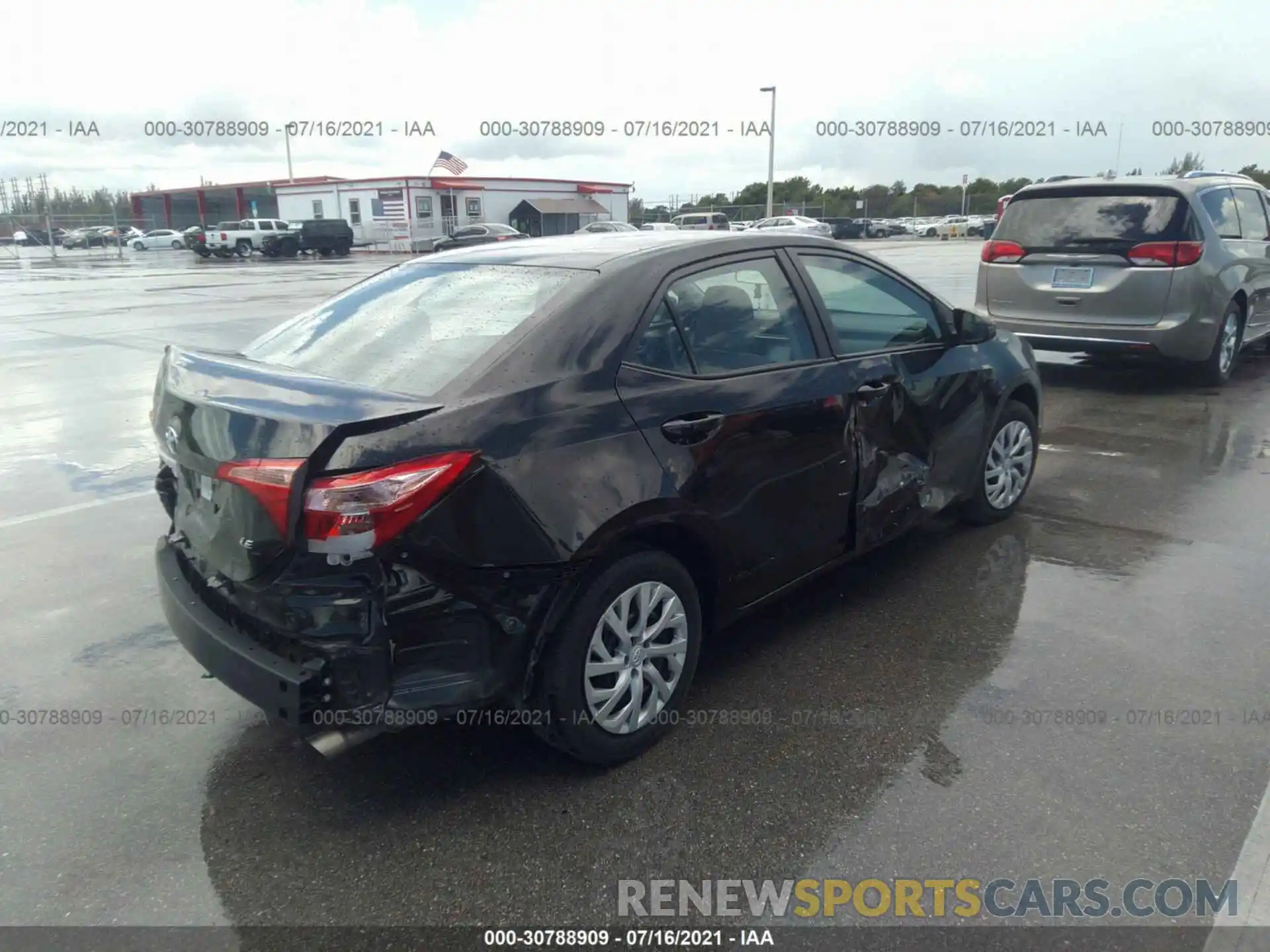 4 Photograph of a damaged car 5YFBURHE2KP879494 TOYOTA COROLLA 2019