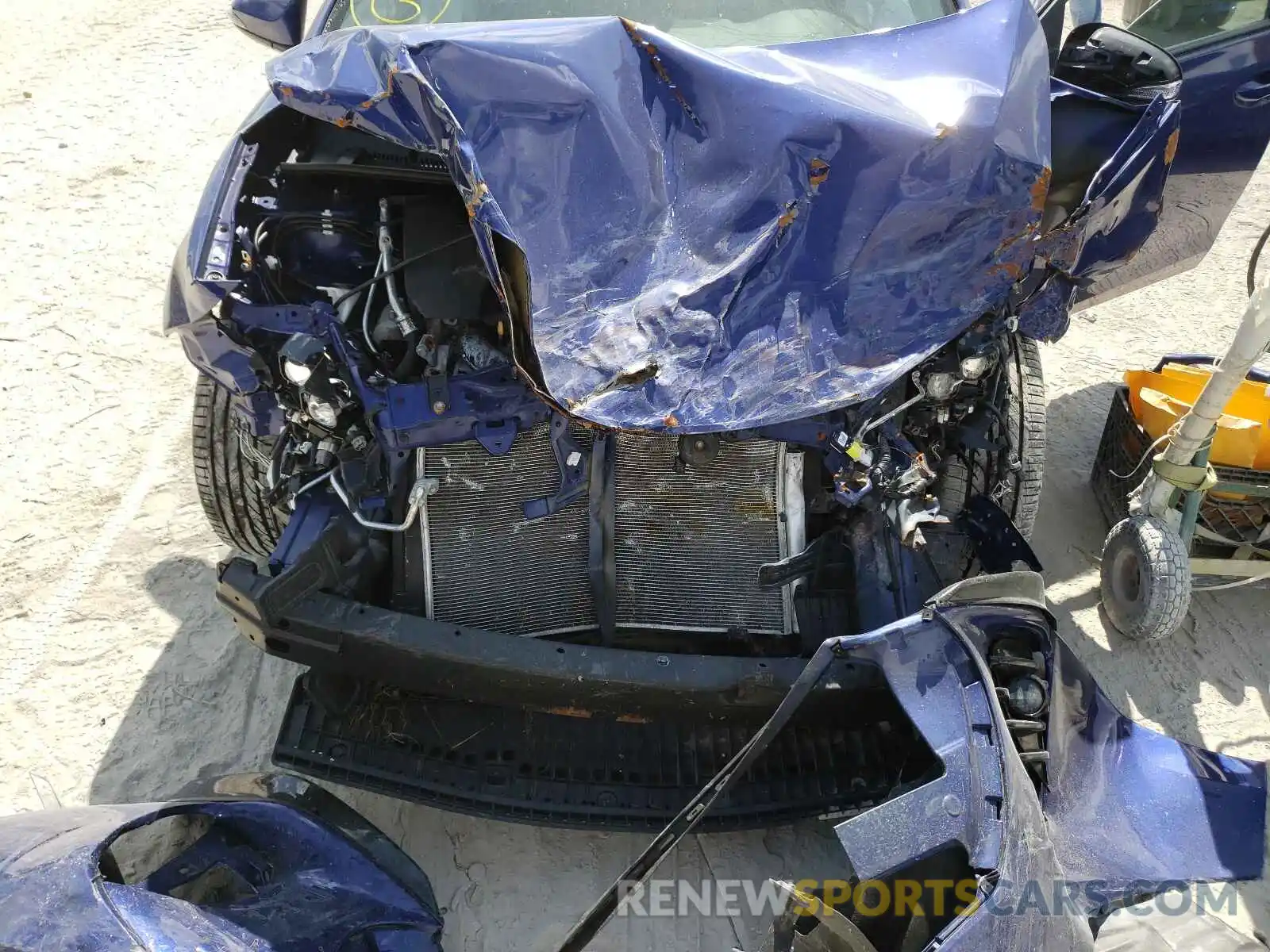 7 Photograph of a damaged car 5YFBURHE2KP880273 TOYOTA COROLLA 2019