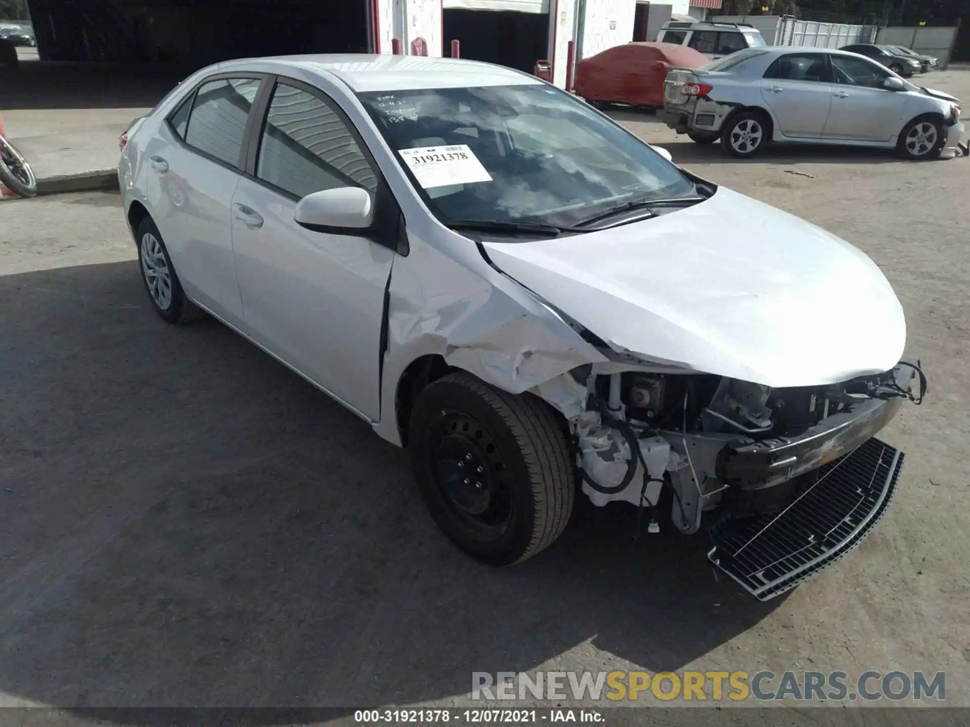 1 Photograph of a damaged car 5YFBURHE2KP881598 TOYOTA COROLLA 2019