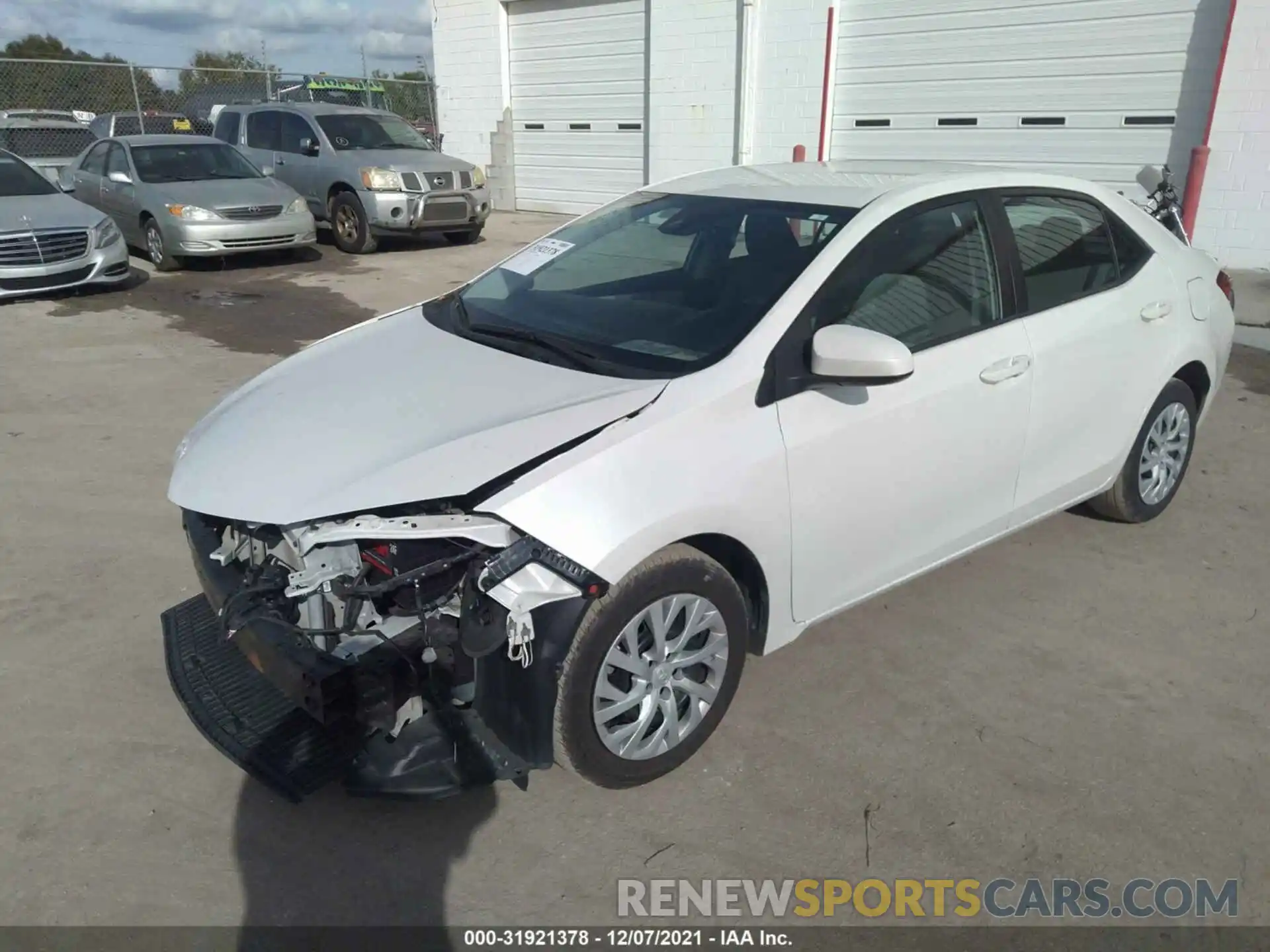 2 Photograph of a damaged car 5YFBURHE2KP881598 TOYOTA COROLLA 2019