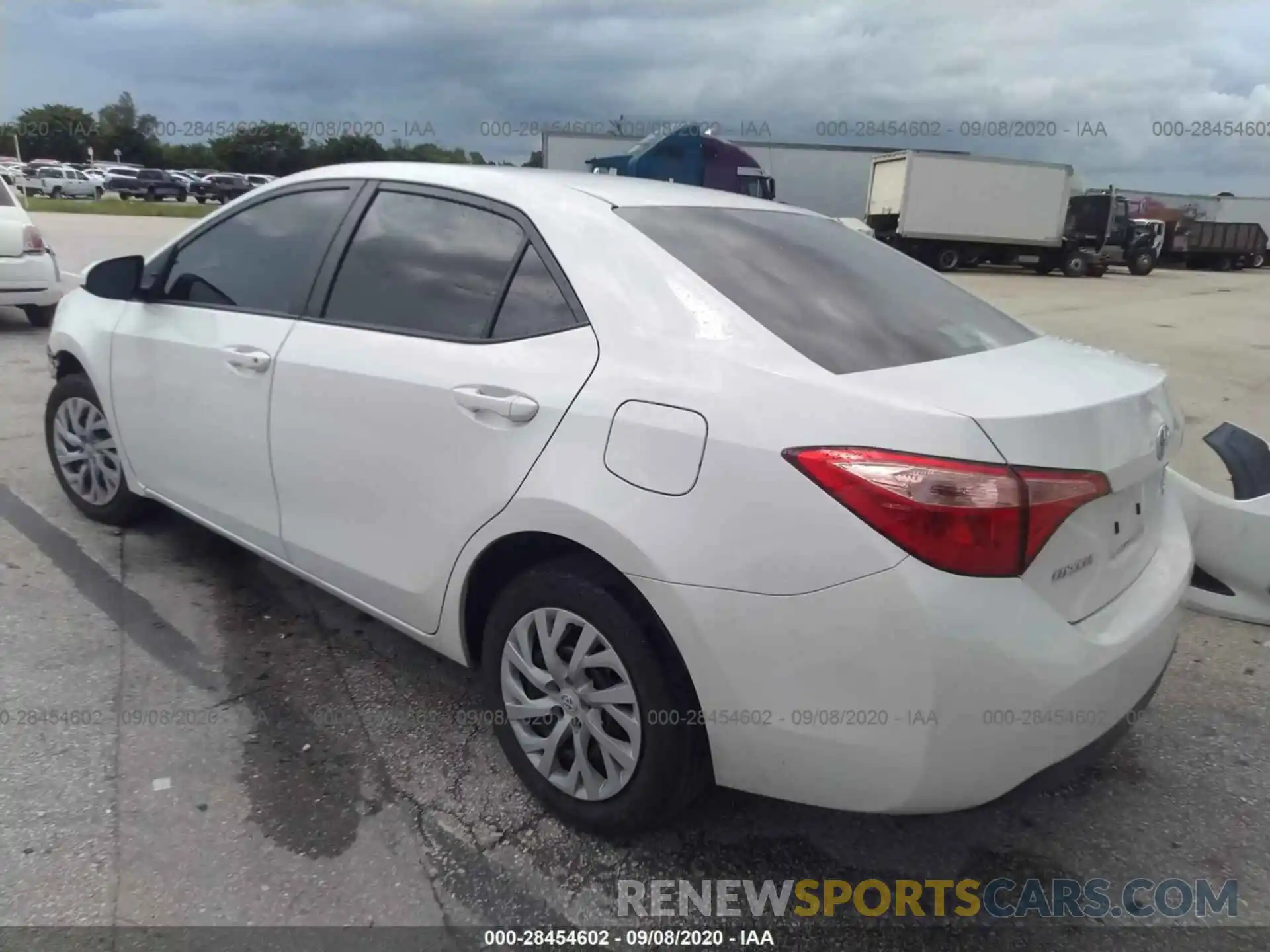 3 Photograph of a damaged car 5YFBURHE2KP882749 TOYOTA COROLLA 2019