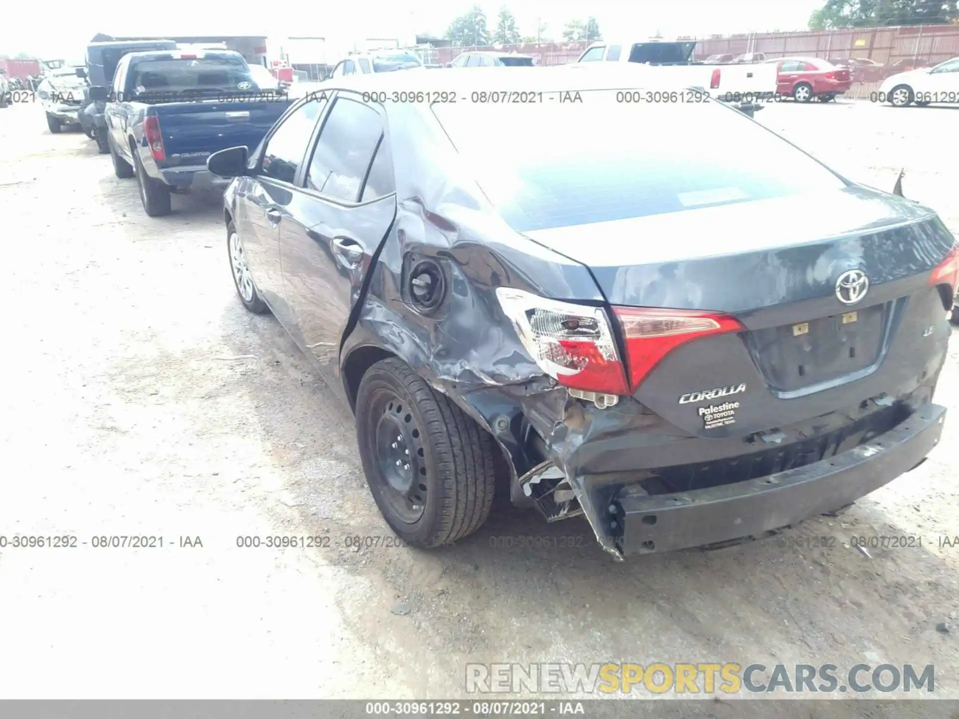 6 Photograph of a damaged car 5YFBURHE2KP882914 TOYOTA COROLLA 2019