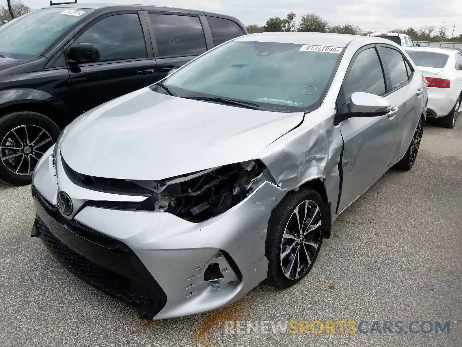 2 Photograph of a damaged car 5YFBURHE2KP883822 TOYOTA COROLLA 2019