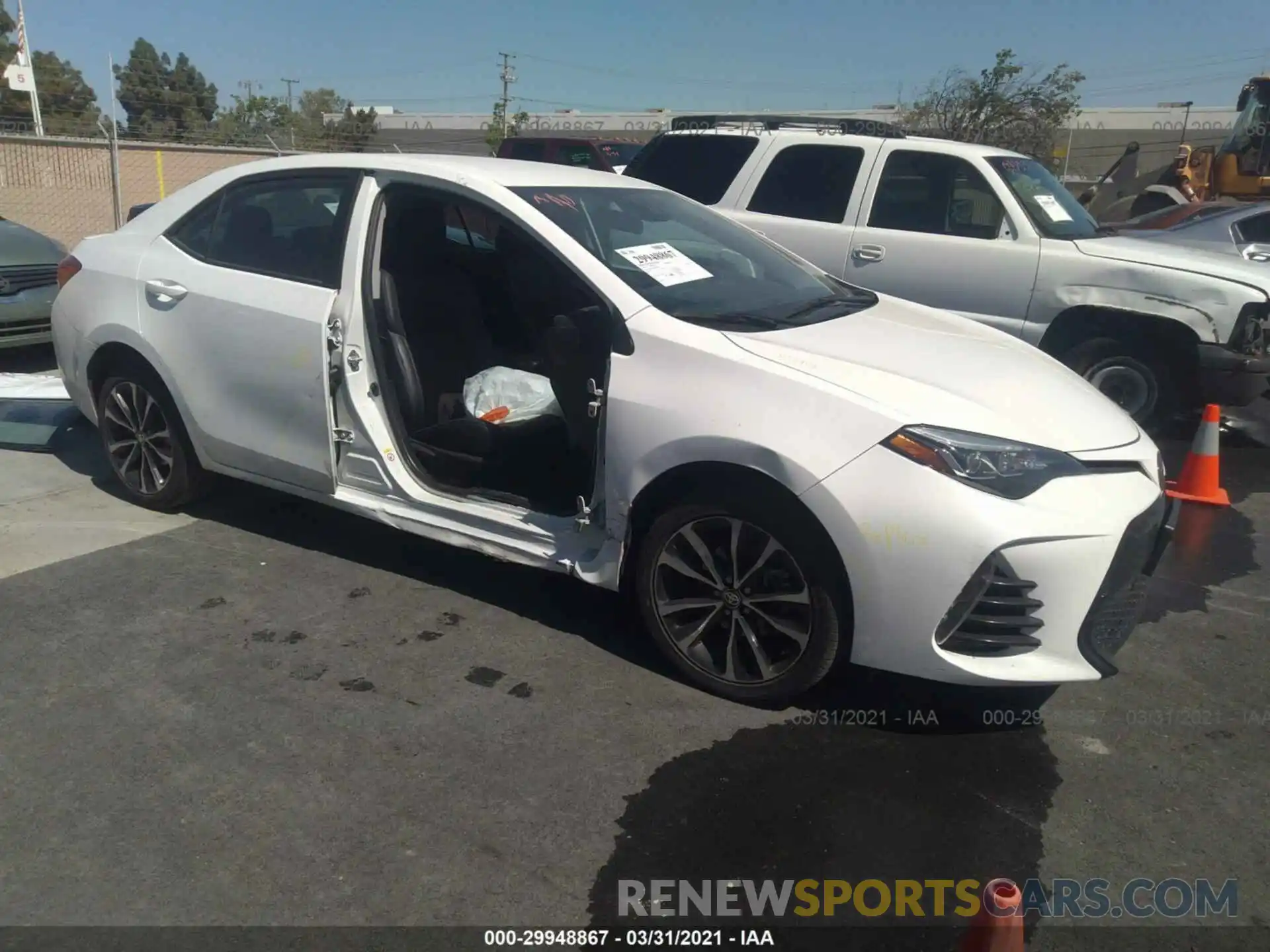 6 Photograph of a damaged car 5YFBURHE2KP883951 TOYOTA COROLLA 2019