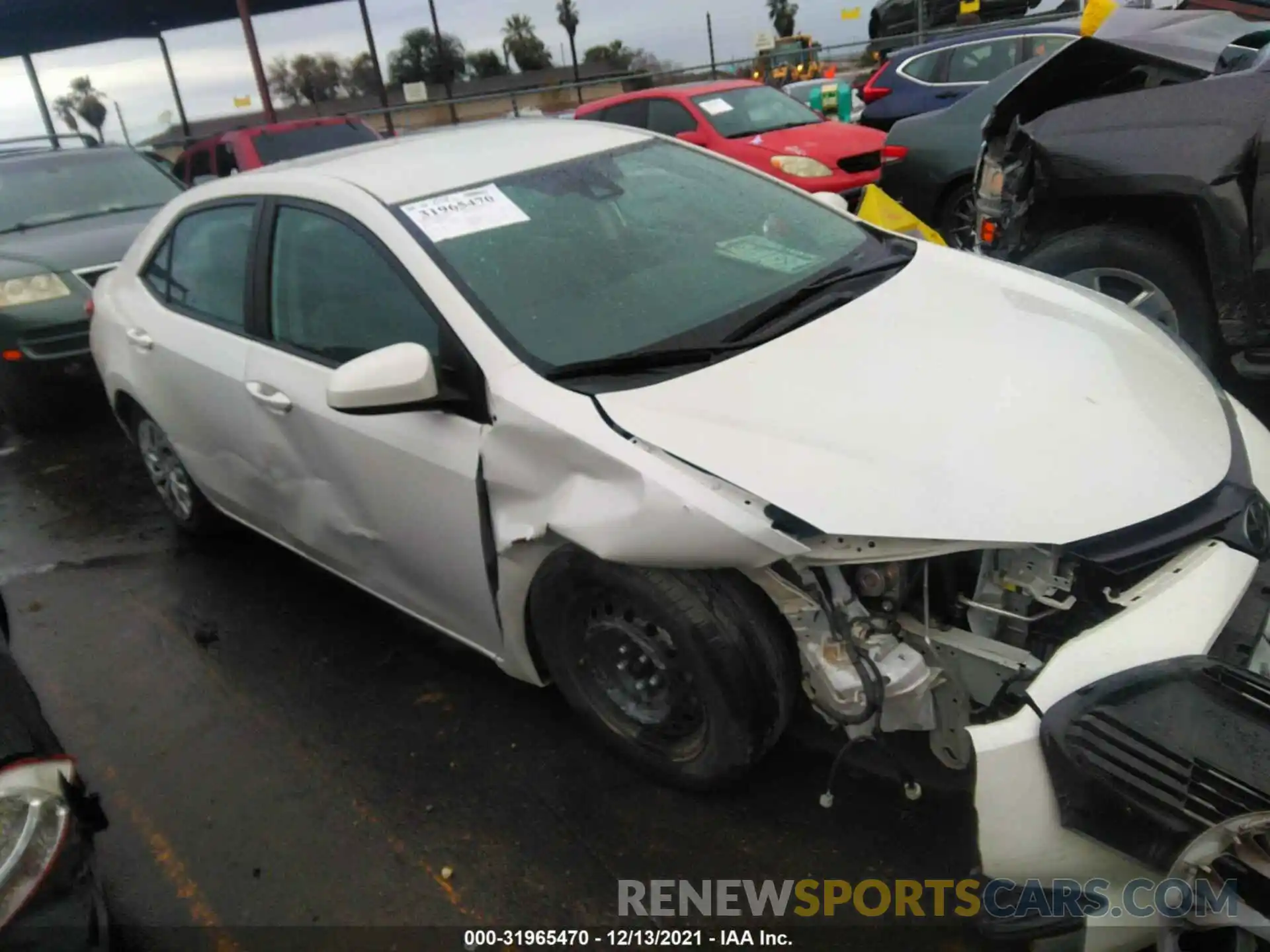 1 Photograph of a damaged car 5YFBURHE2KP884369 TOYOTA COROLLA 2019