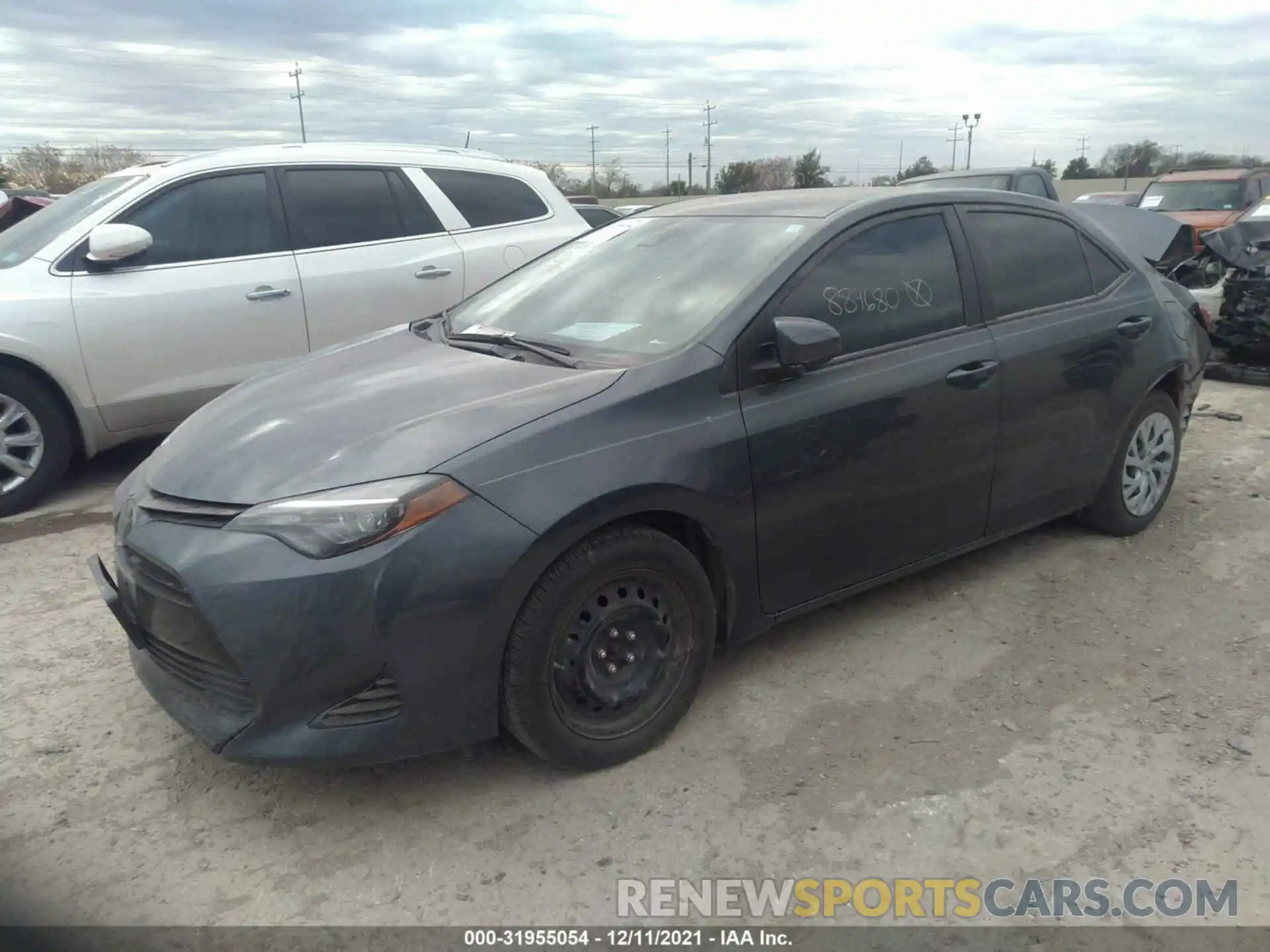 2 Photograph of a damaged car 5YFBURHE2KP884680 TOYOTA COROLLA 2019