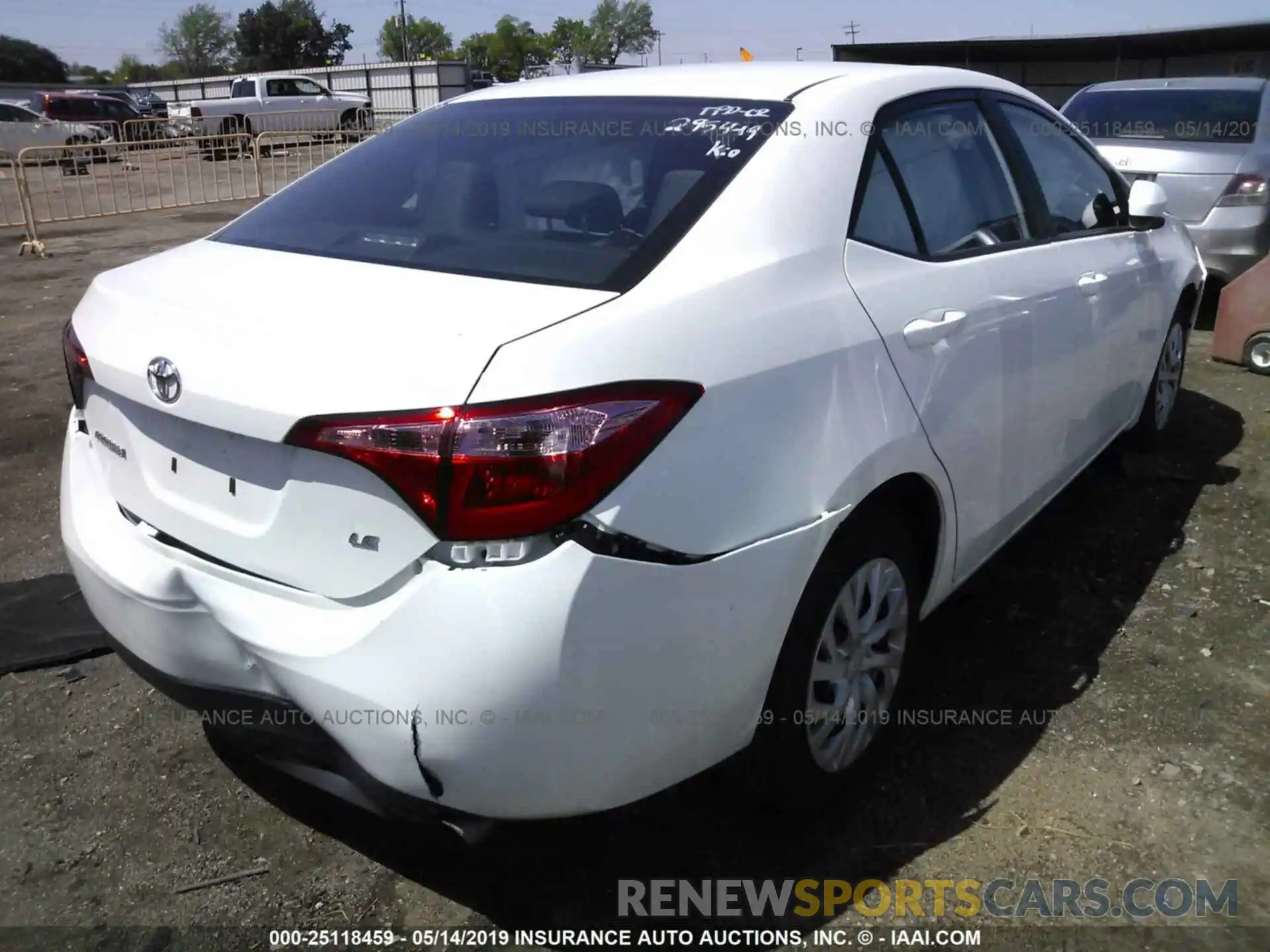 4 Photograph of a damaged car 5YFBURHE2KP884856 TOYOTA COROLLA 2019