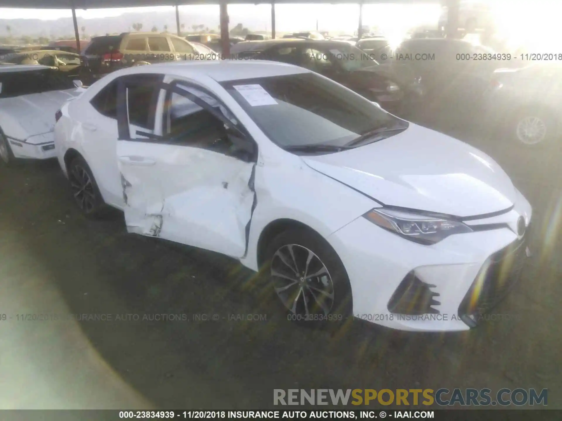 1 Photograph of a damaged car 5YFBURHE2KP885294 TOYOTA COROLLA 2019