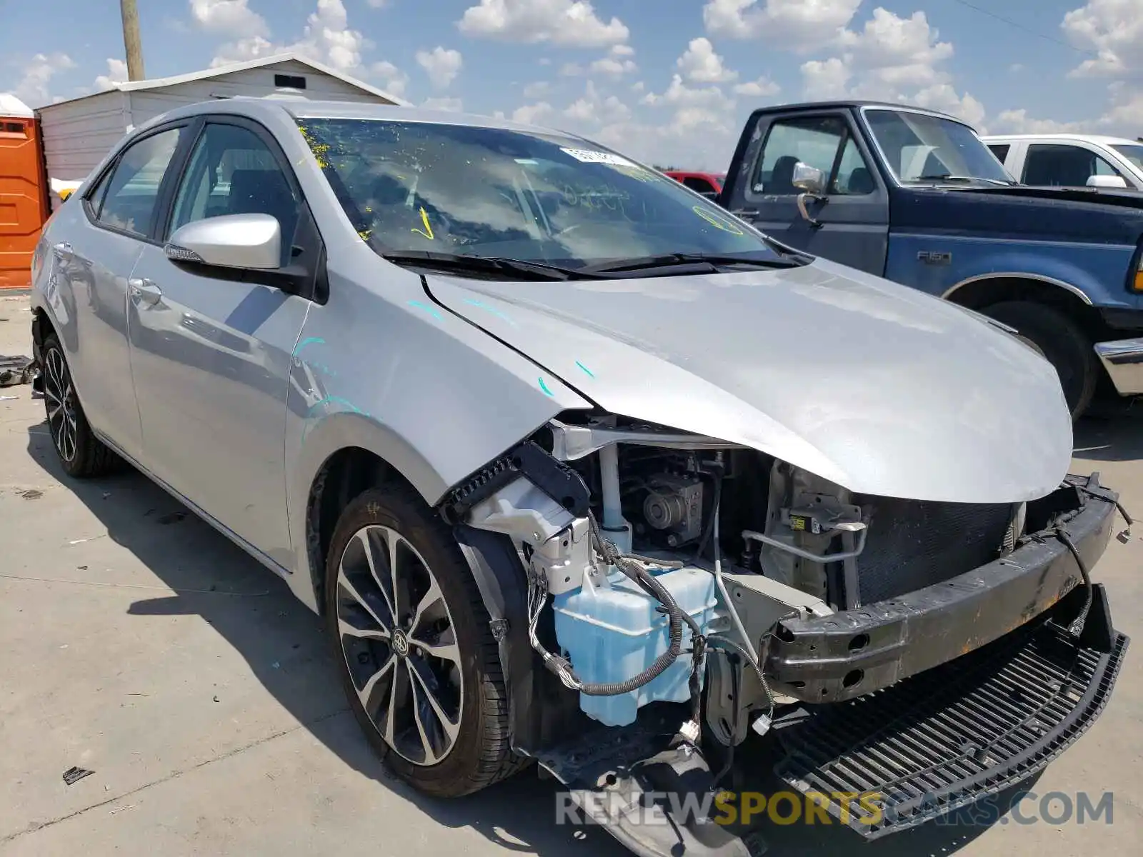 1 Photograph of a damaged car 5YFBURHE2KP885702 TOYOTA COROLLA 2019