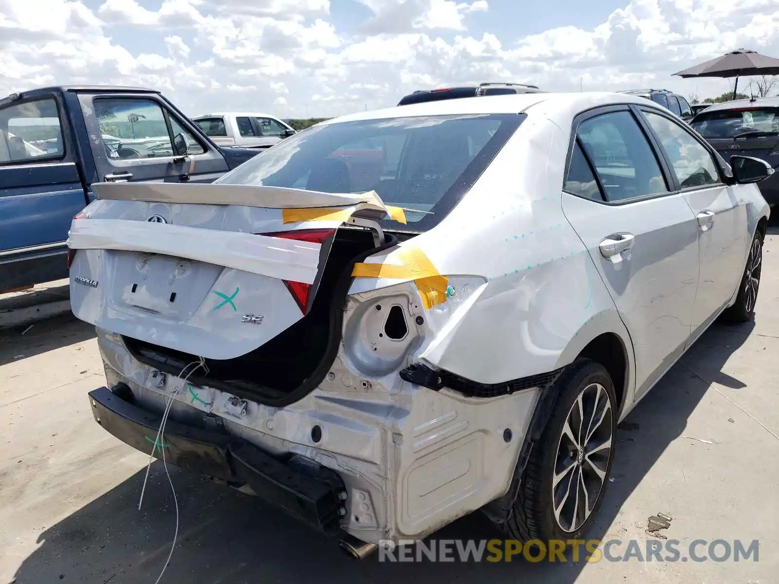 4 Photograph of a damaged car 5YFBURHE2KP885702 TOYOTA COROLLA 2019