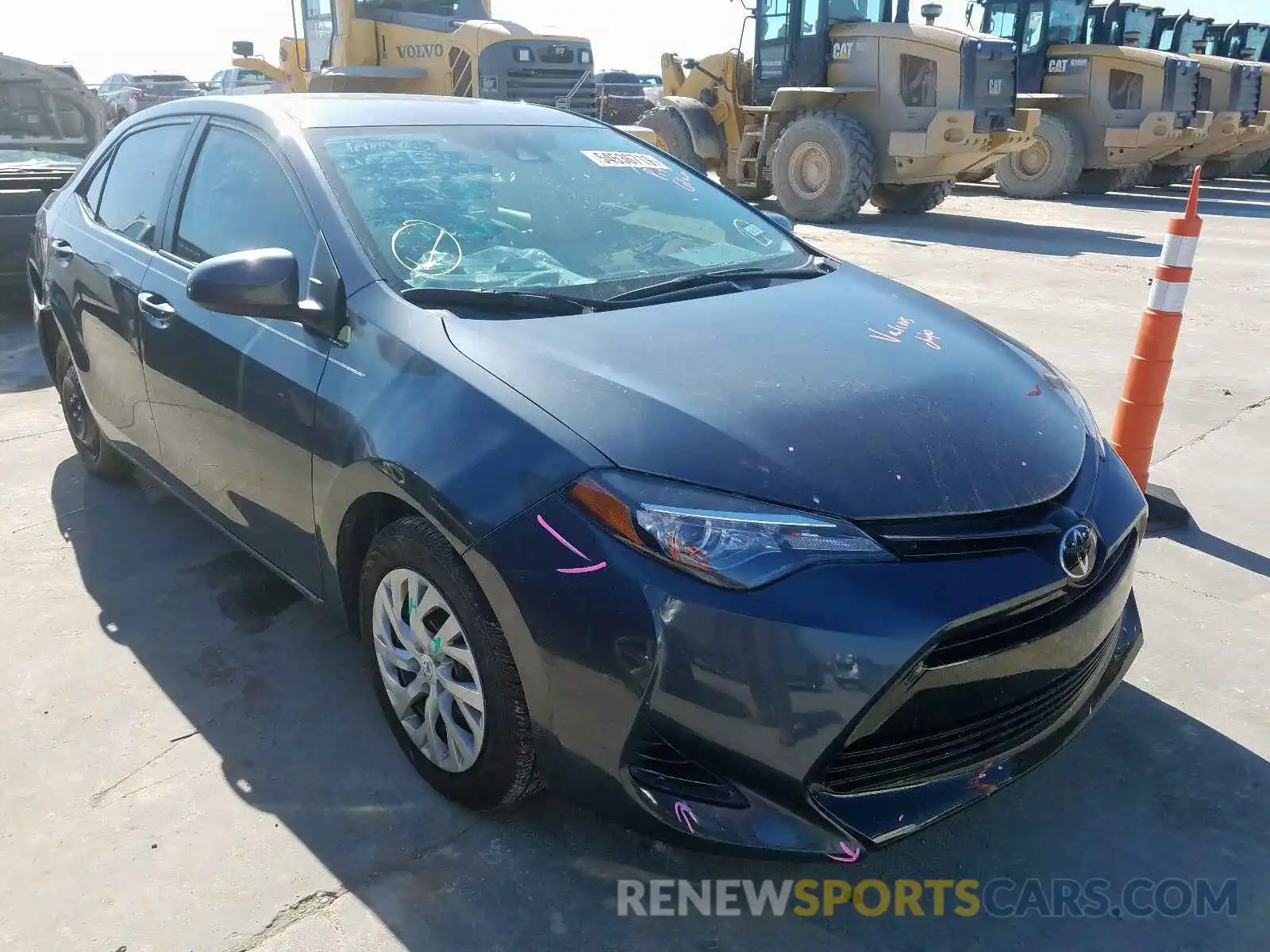 1 Photograph of a damaged car 5YFBURHE2KP886543 TOYOTA COROLLA 2019