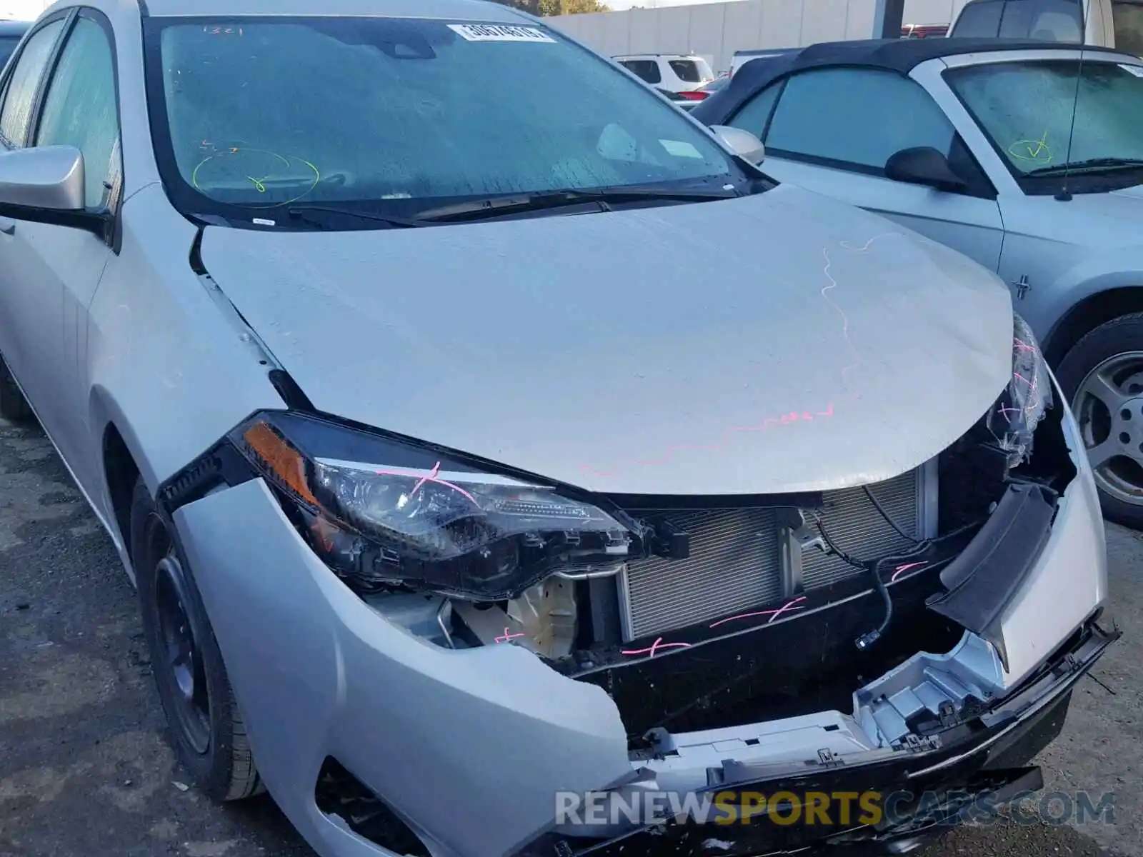 1 Photograph of a damaged car 5YFBURHE2KP886753 TOYOTA COROLLA 2019