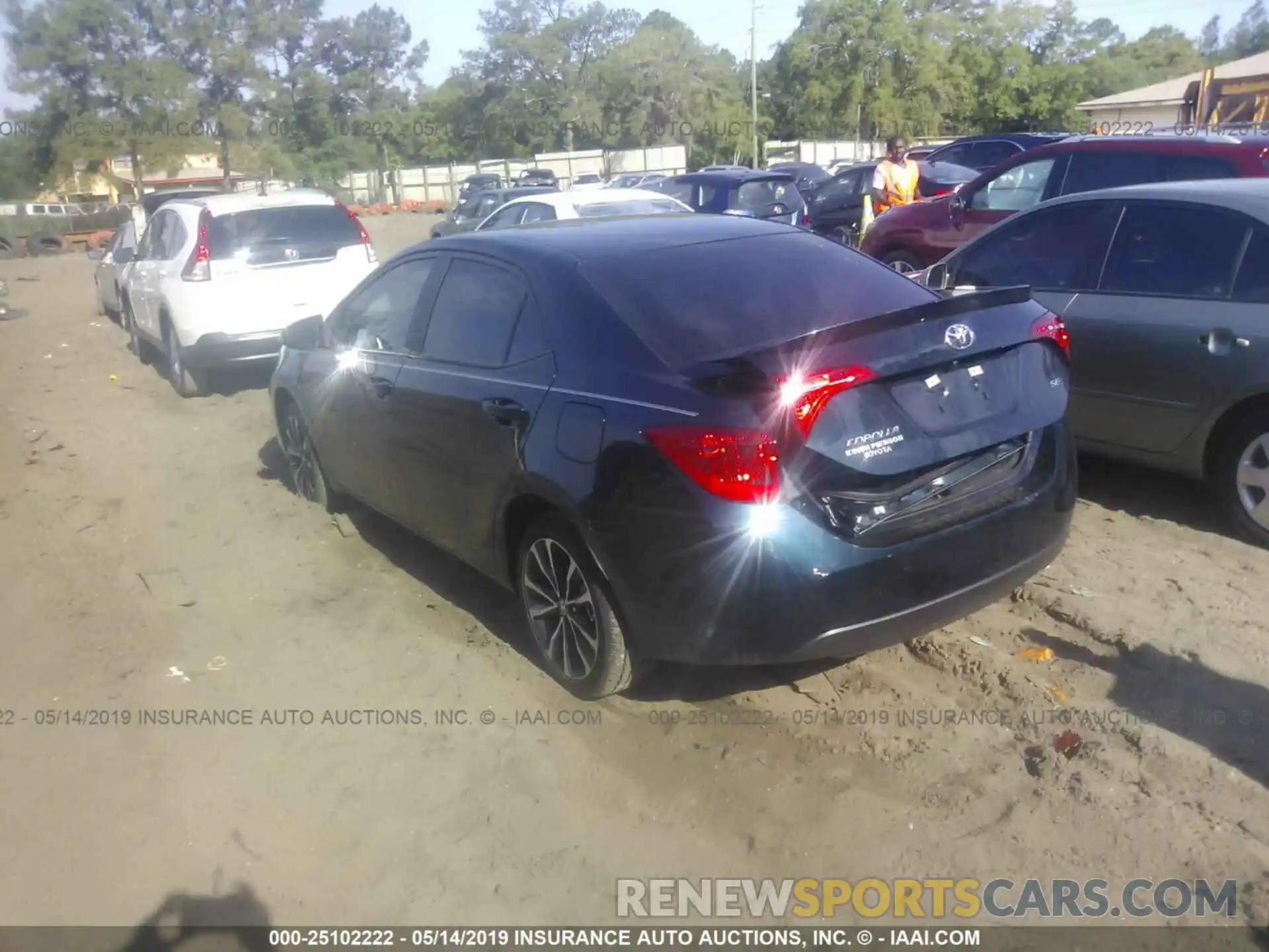 3 Photograph of a damaged car 5YFBURHE2KP886784 TOYOTA COROLLA 2019