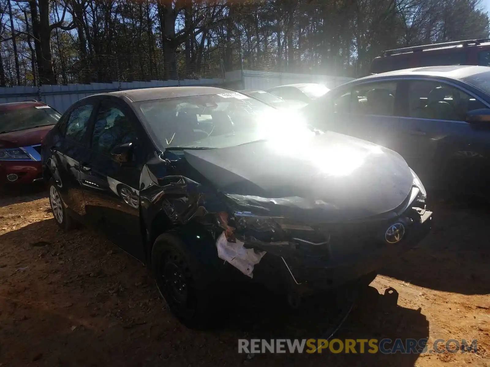 1 Photograph of a damaged car 5YFBURHE2KP886946 TOYOTA COROLLA 2019