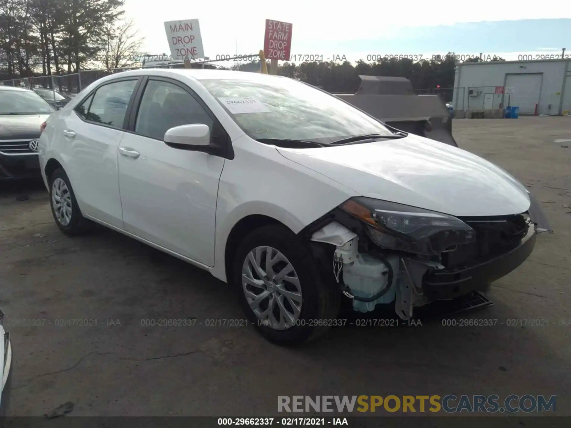 1 Photograph of a damaged car 5YFBURHE2KP887126 TOYOTA COROLLA 2019