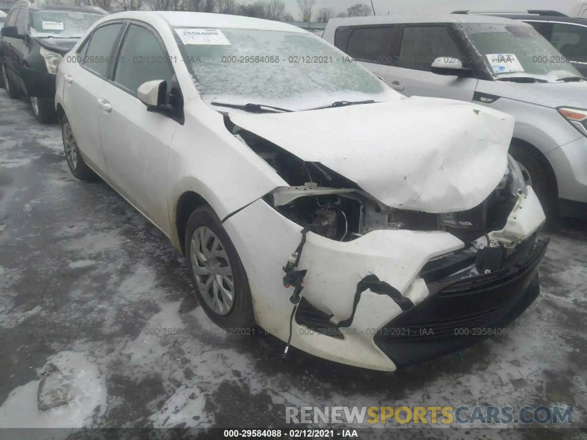 1 Photograph of a damaged car 5YFBURHE2KP887417 TOYOTA COROLLA 2019