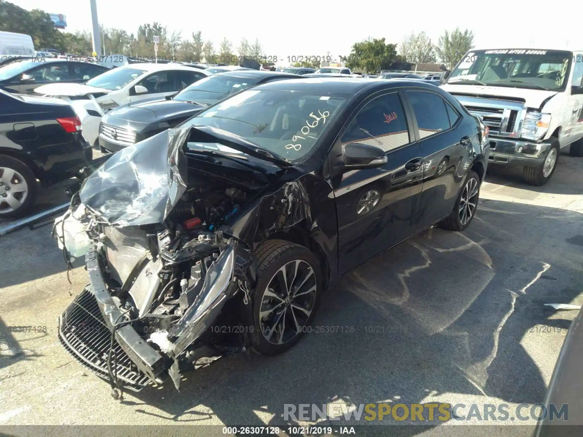 2 Photograph of a damaged car 5YFBURHE2KP890656 TOYOTA COROLLA 2019