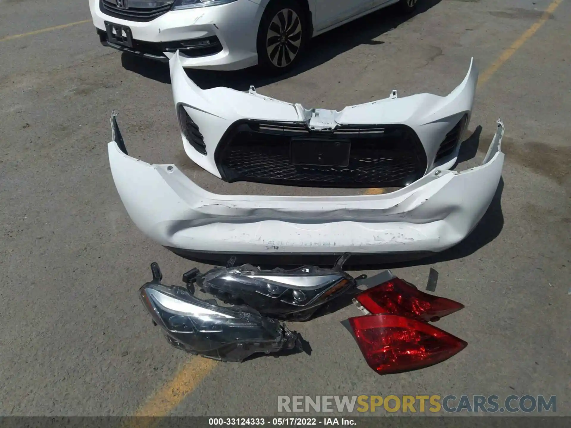 12 Photograph of a damaged car 5YFBURHE2KP891502 TOYOTA COROLLA 2019