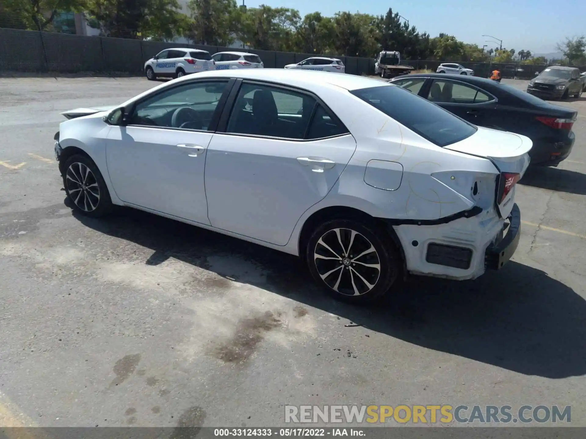 3 Photograph of a damaged car 5YFBURHE2KP891502 TOYOTA COROLLA 2019