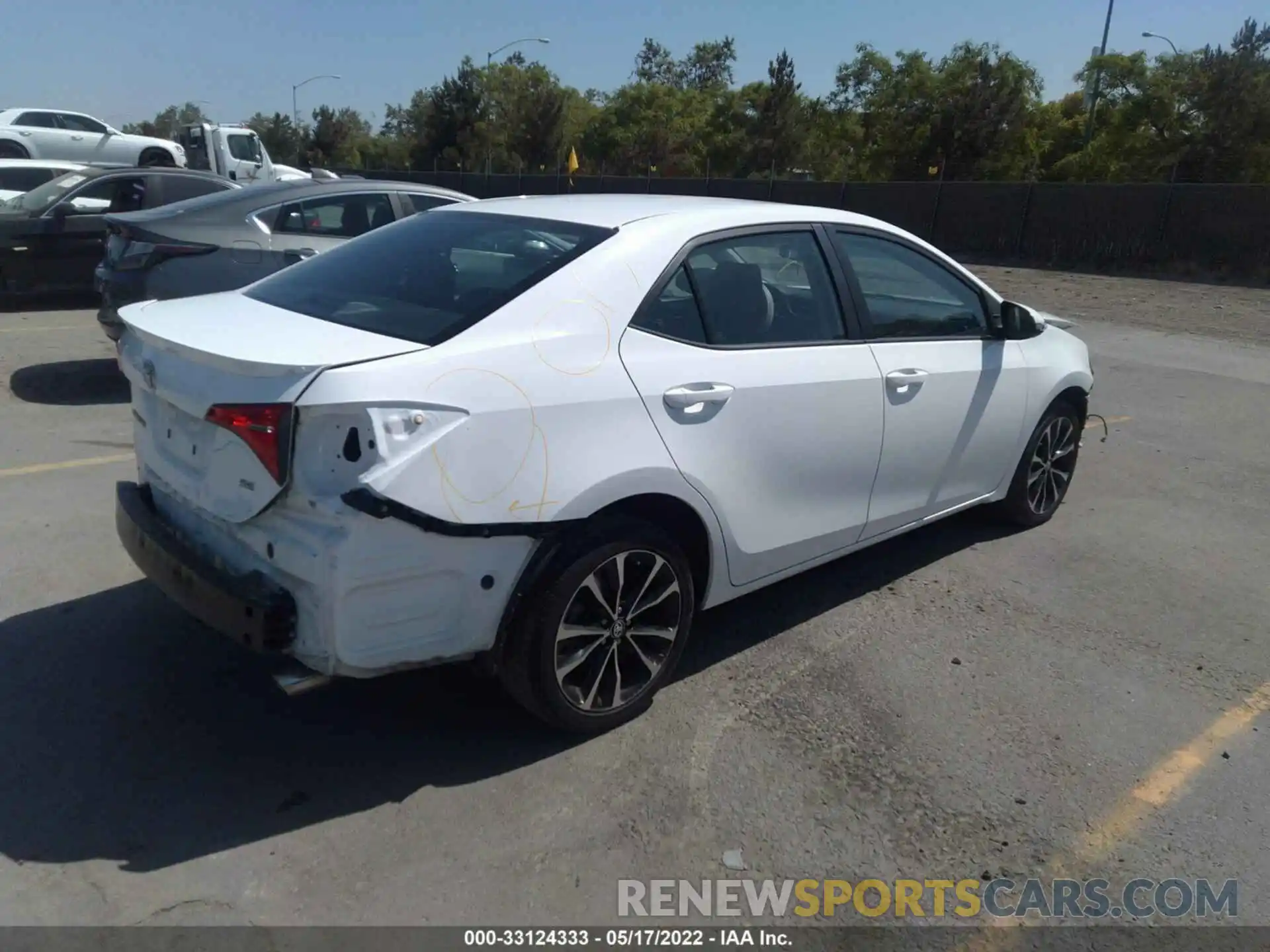 4 Photograph of a damaged car 5YFBURHE2KP891502 TOYOTA COROLLA 2019