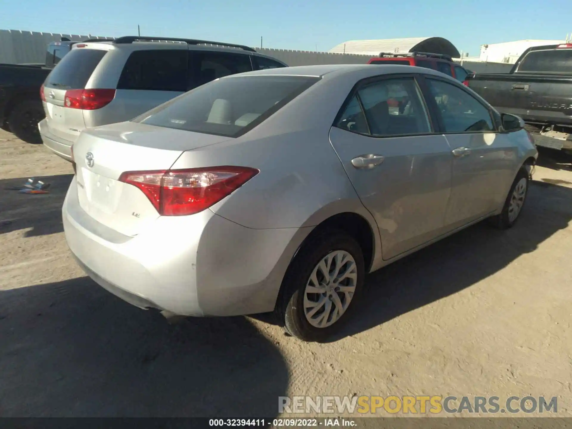 4 Photograph of a damaged car 5YFBURHE2KP891712 TOYOTA COROLLA 2019