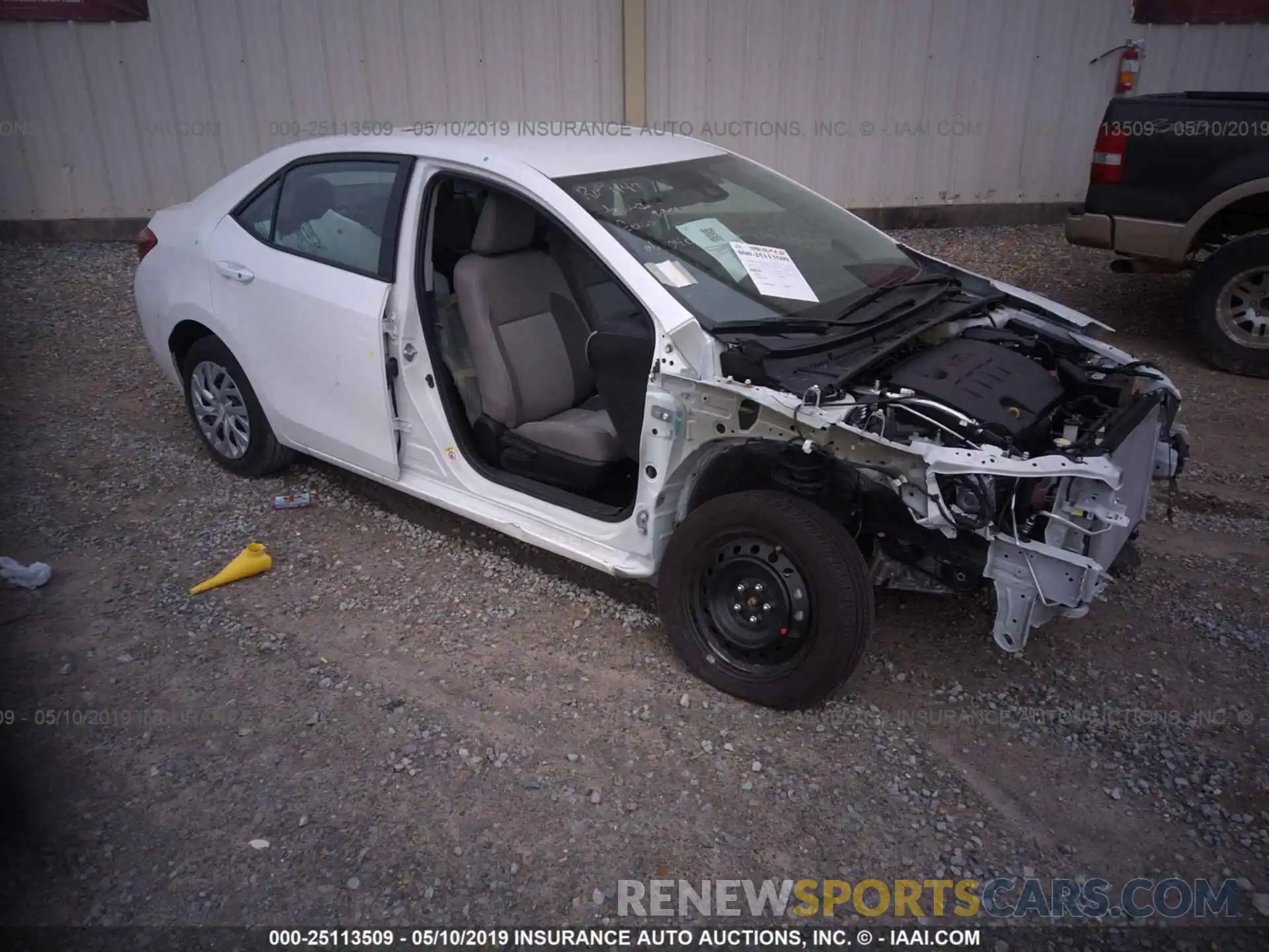 1 Photograph of a damaged car 5YFBURHE2KP893119 TOYOTA COROLLA 2019