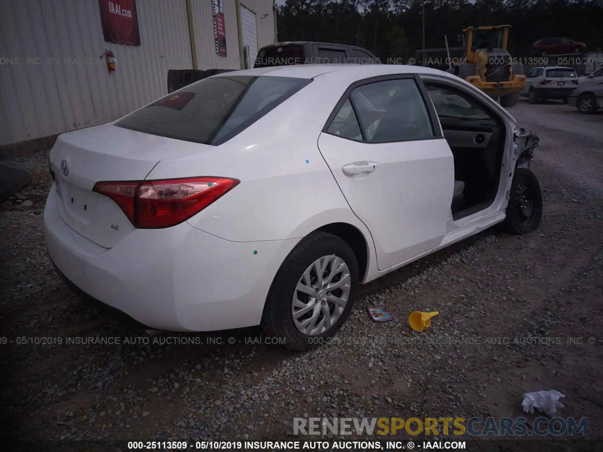 4 Photograph of a damaged car 5YFBURHE2KP893119 TOYOTA COROLLA 2019