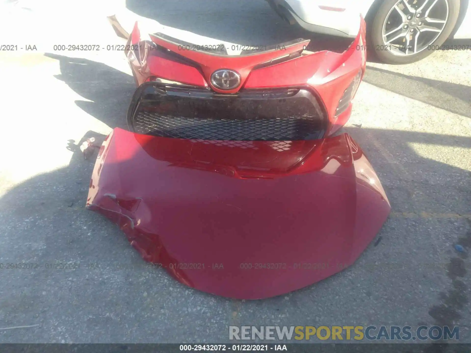 12 Photograph of a damaged car 5YFBURHE2KP894089 TOYOTA COROLLA 2019