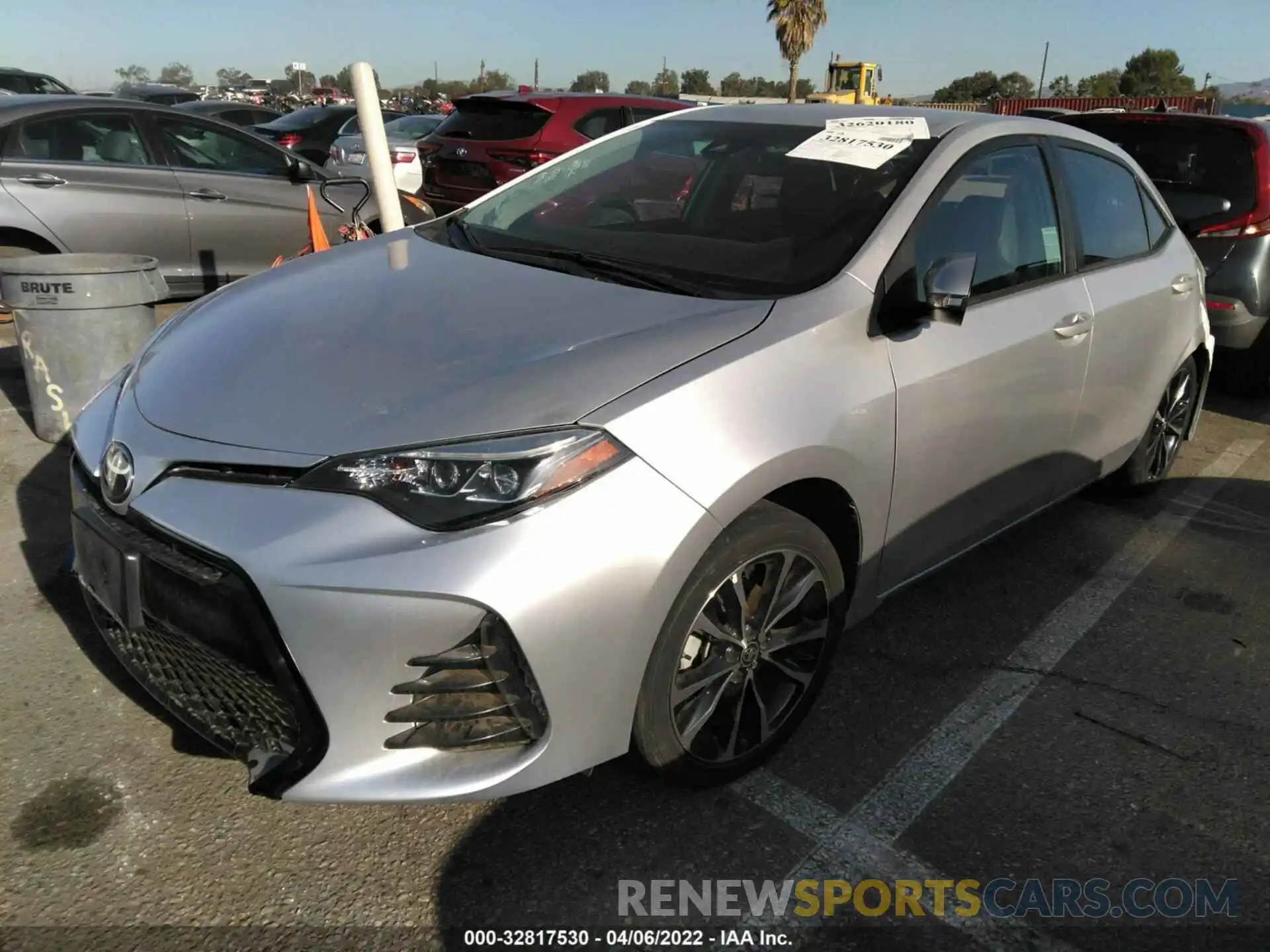 2 Photograph of a damaged car 5YFBURHE2KP894321 TOYOTA COROLLA 2019