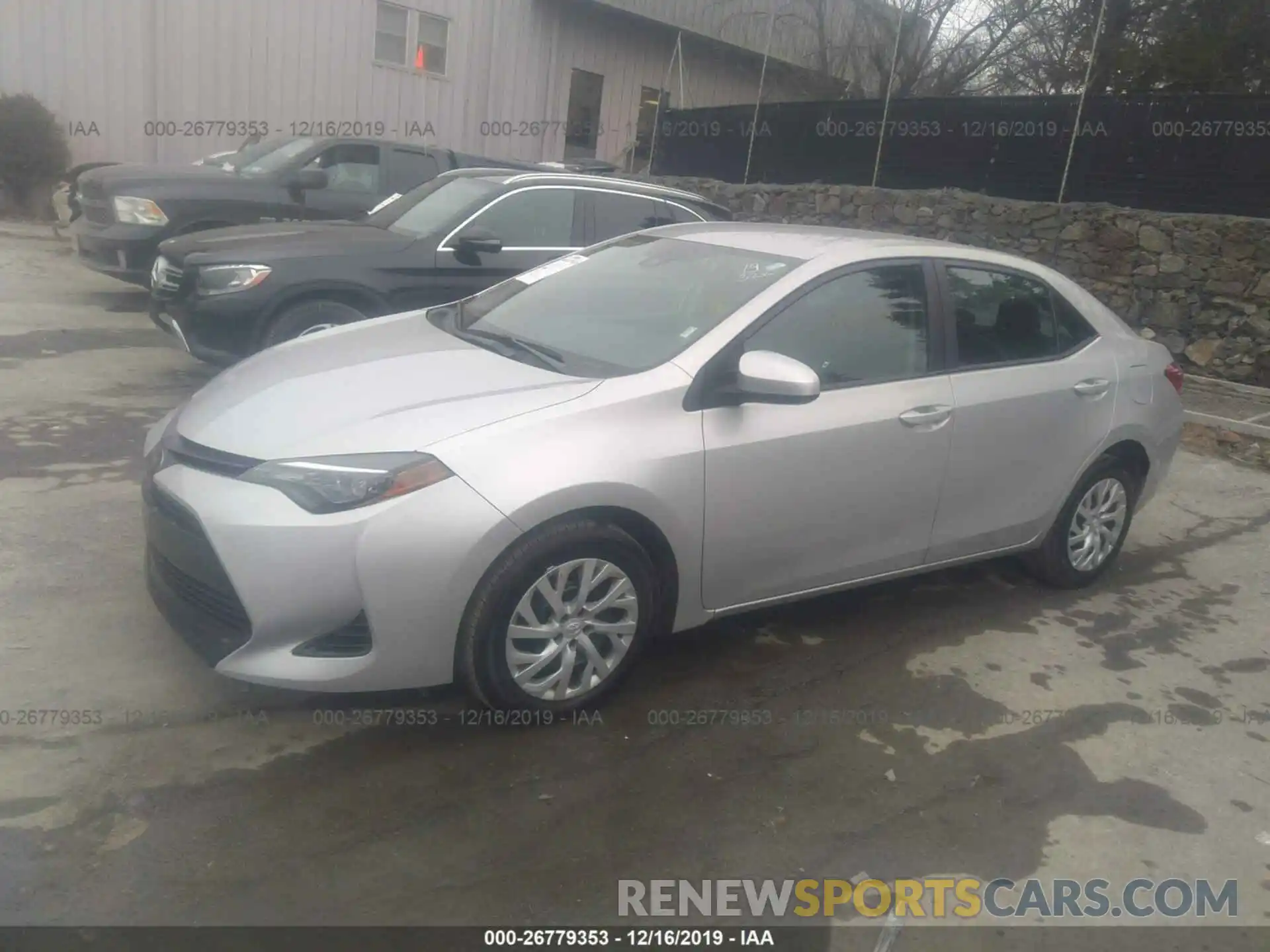 2 Photograph of a damaged car 5YFBURHE2KP895064 TOYOTA COROLLA 2019