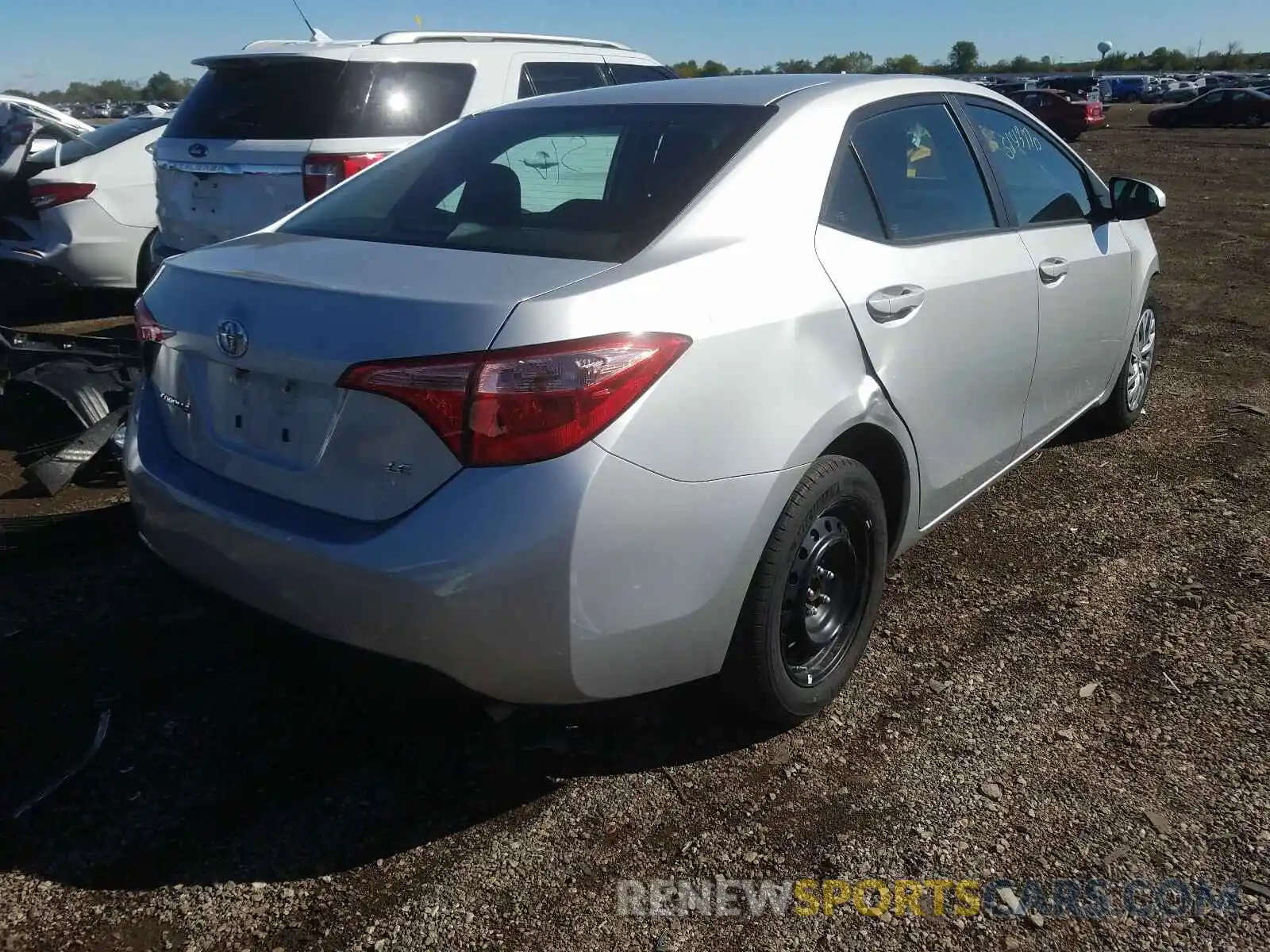 4 Photograph of a damaged car 5YFBURHE2KP895985 TOYOTA COROLLA 2019