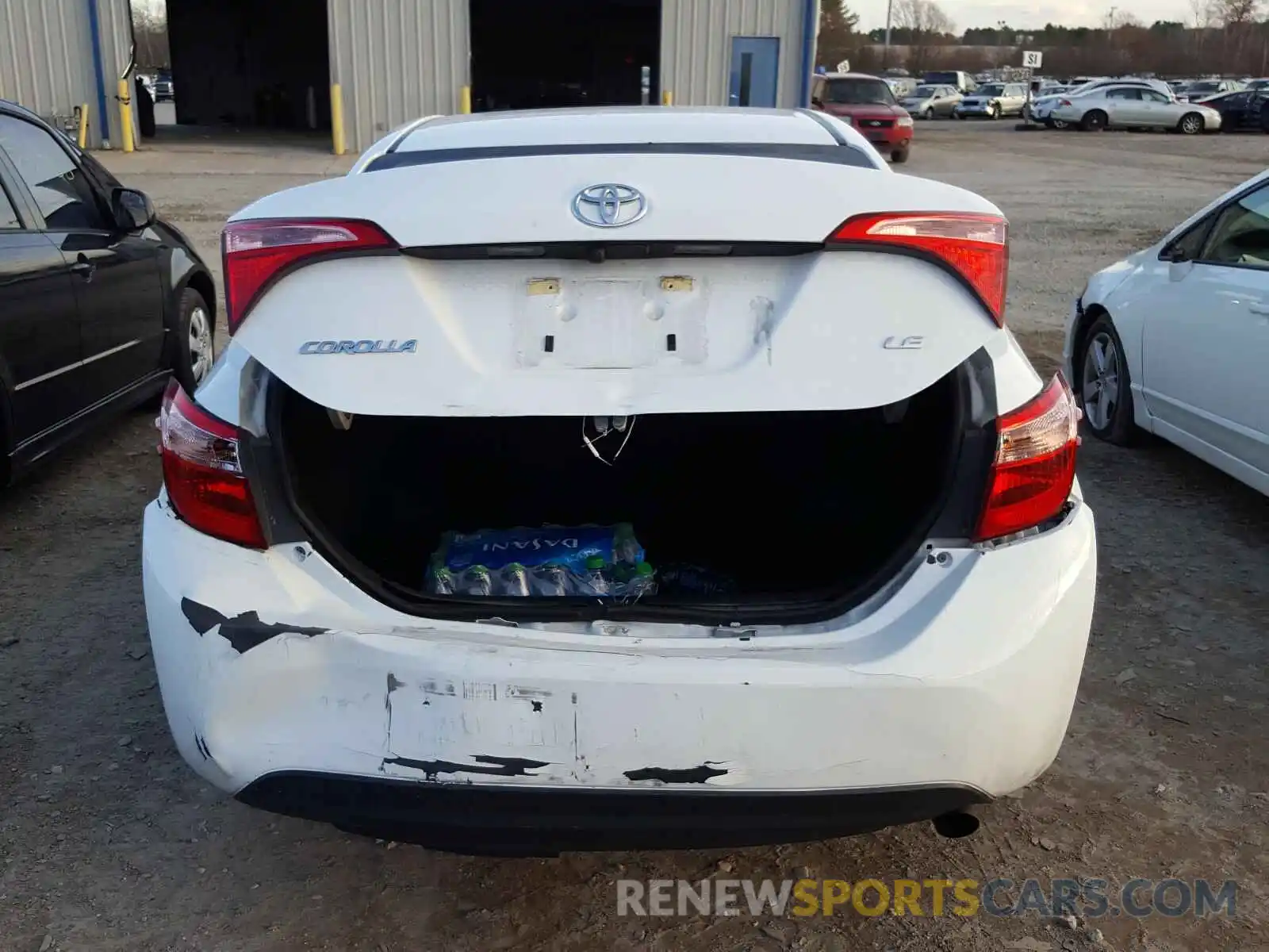 9 Photograph of a damaged car 5YFBURHE2KP896859 TOYOTA COROLLA 2019