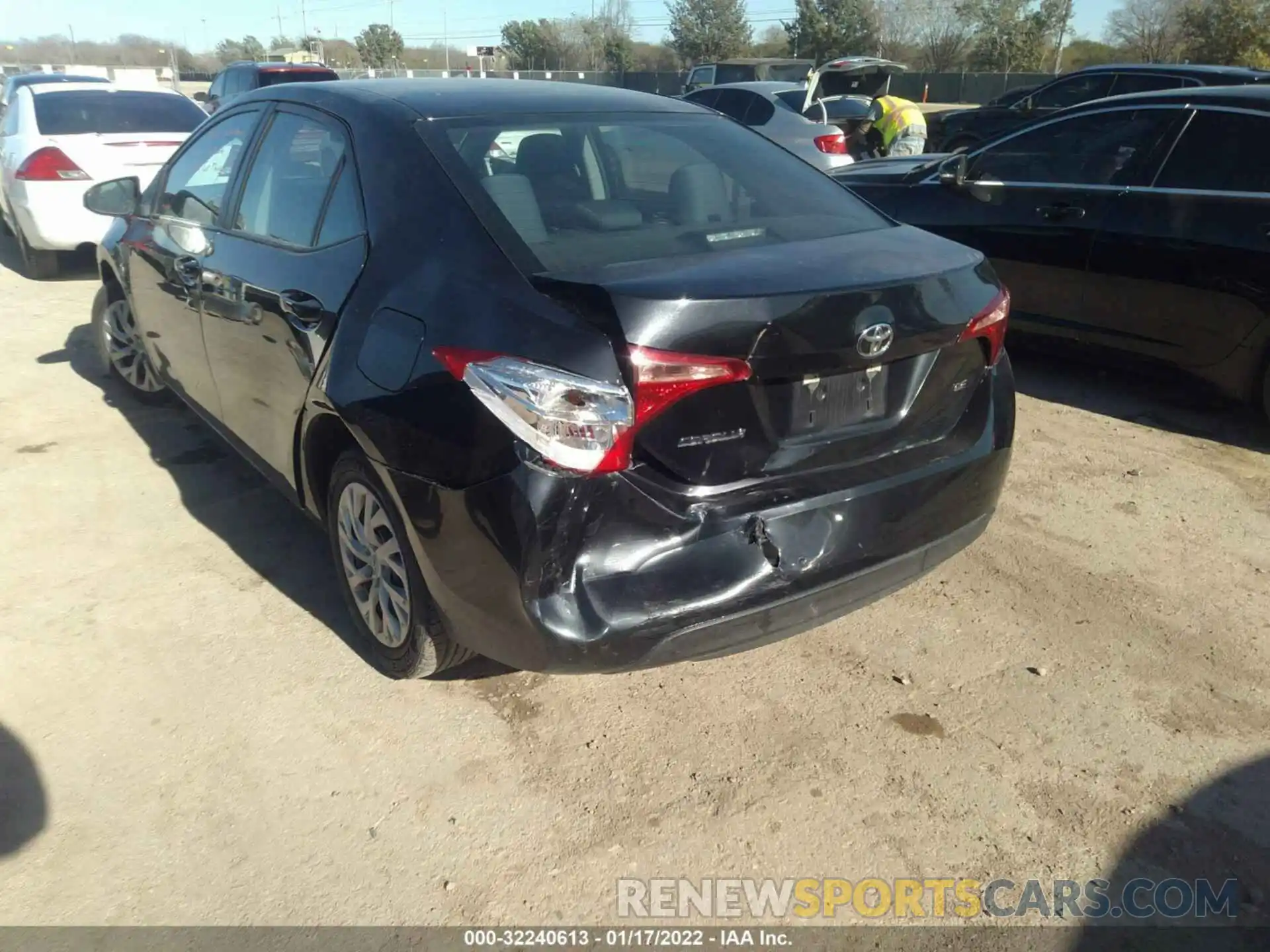 6 Photograph of a damaged car 5YFBURHE2KP897137 TOYOTA COROLLA 2019