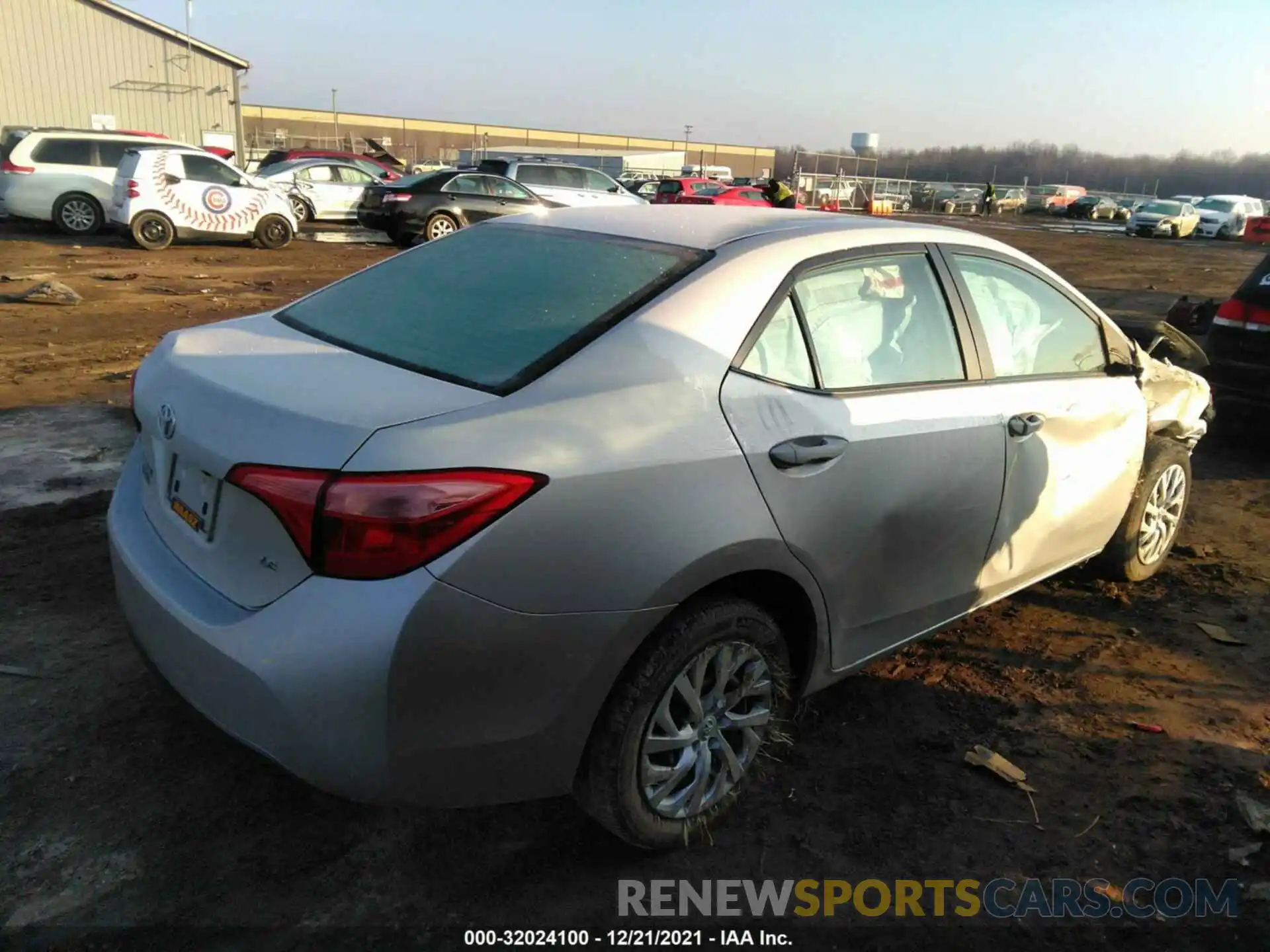 4 Photograph of a damaged car 5YFBURHE2KP897168 TOYOTA COROLLA 2019