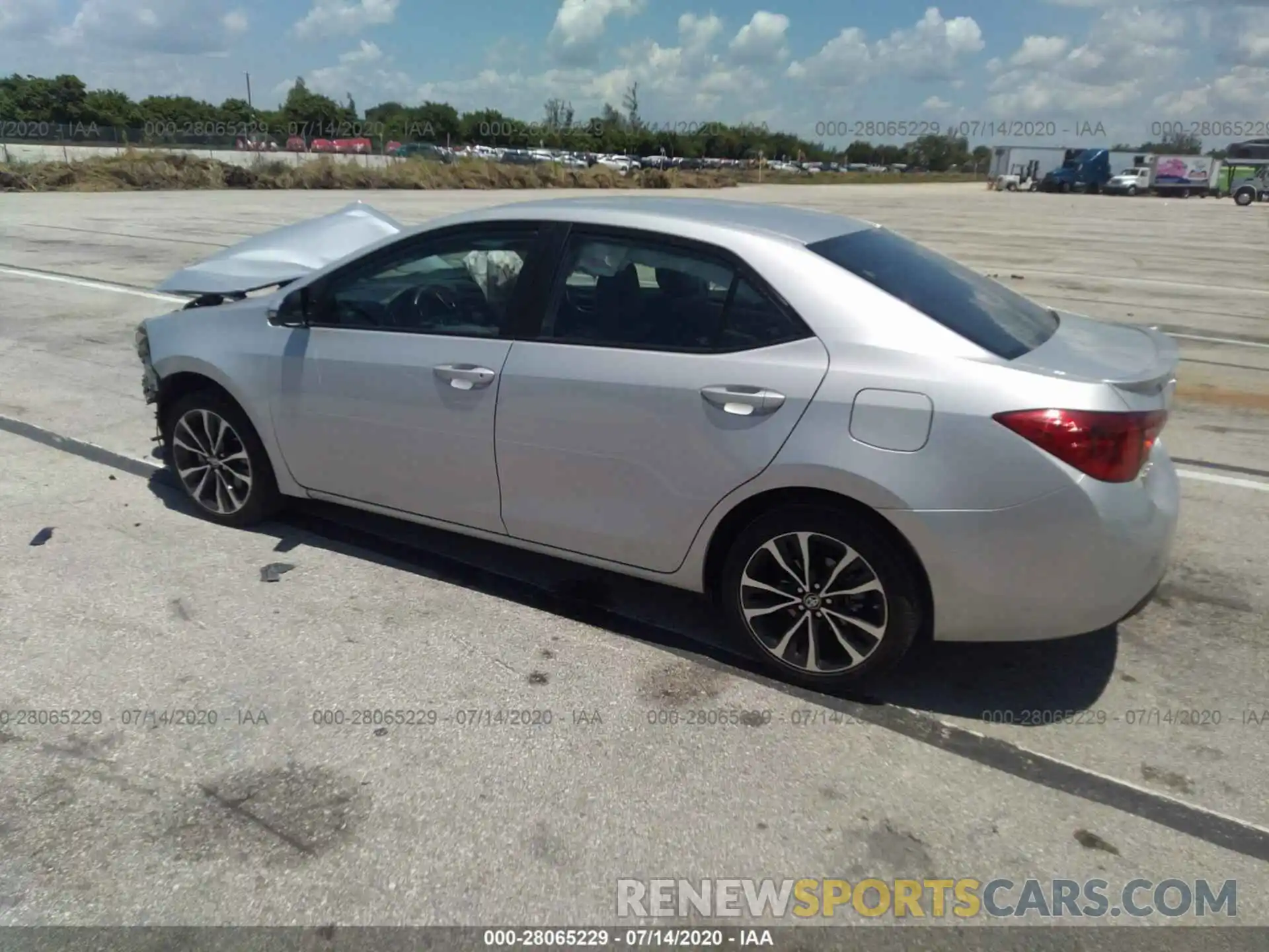 3 Photograph of a damaged car 5YFBURHE2KP898272 TOYOTA COROLLA 2019