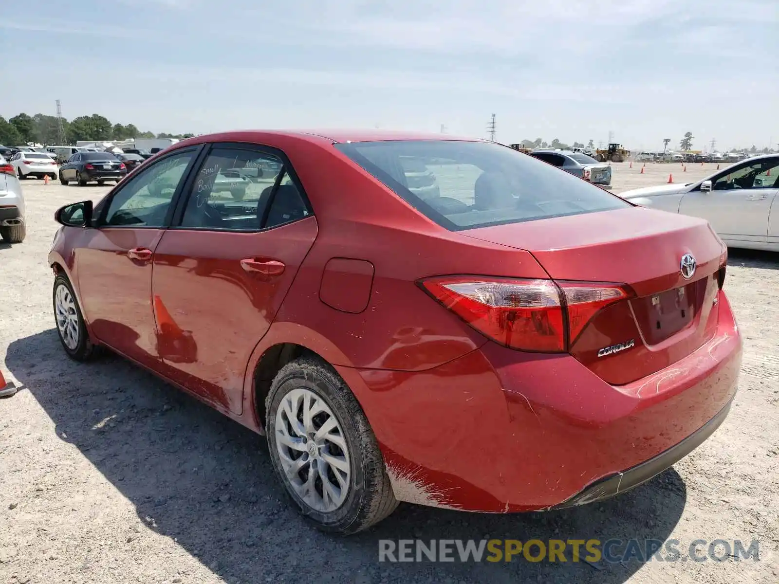 3 Photograph of a damaged car 5YFBURHE2KP898563 TOYOTA COROLLA 2019