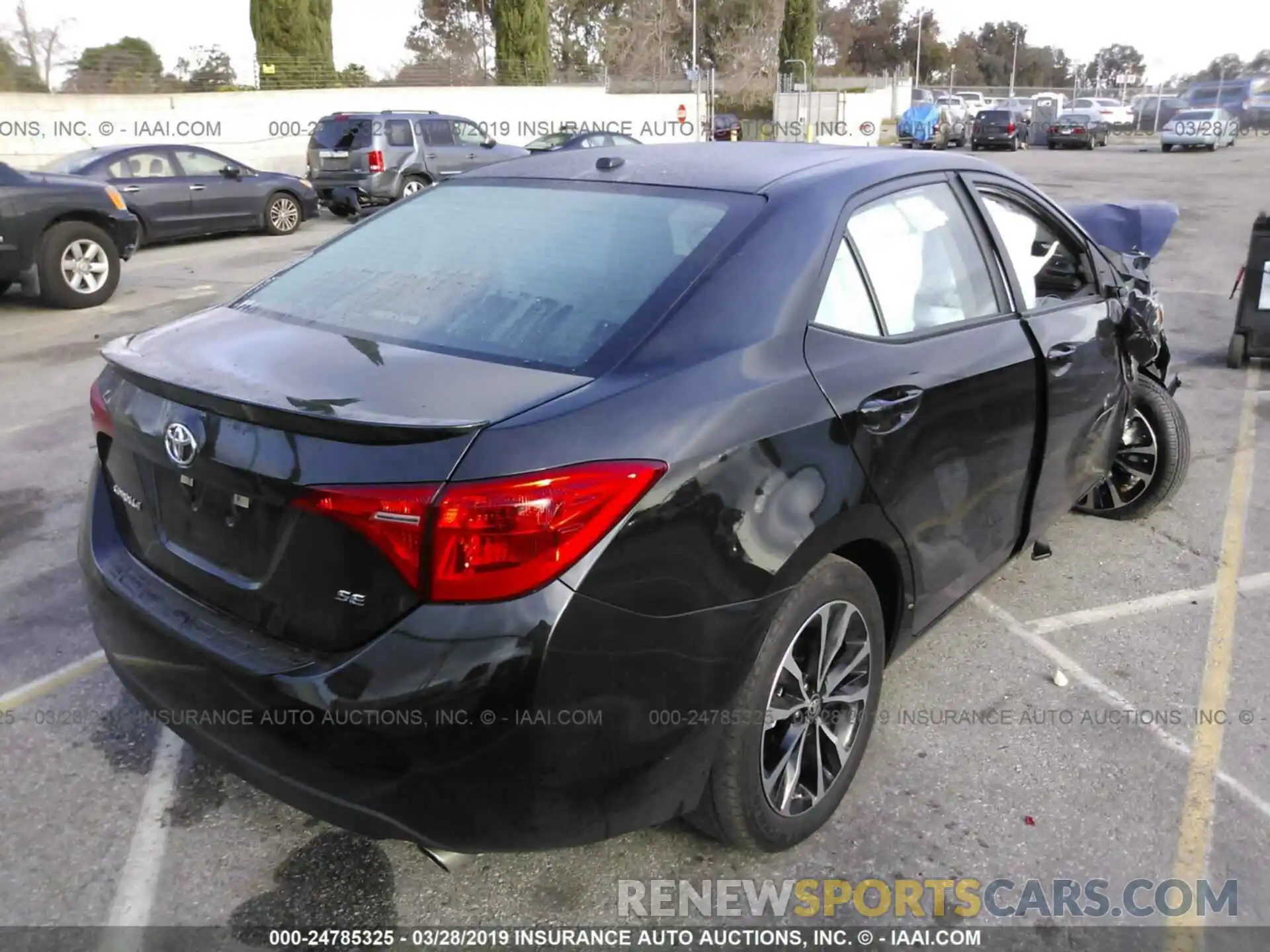 4 Photograph of a damaged car 5YFBURHE2KP898692 TOYOTA COROLLA 2019