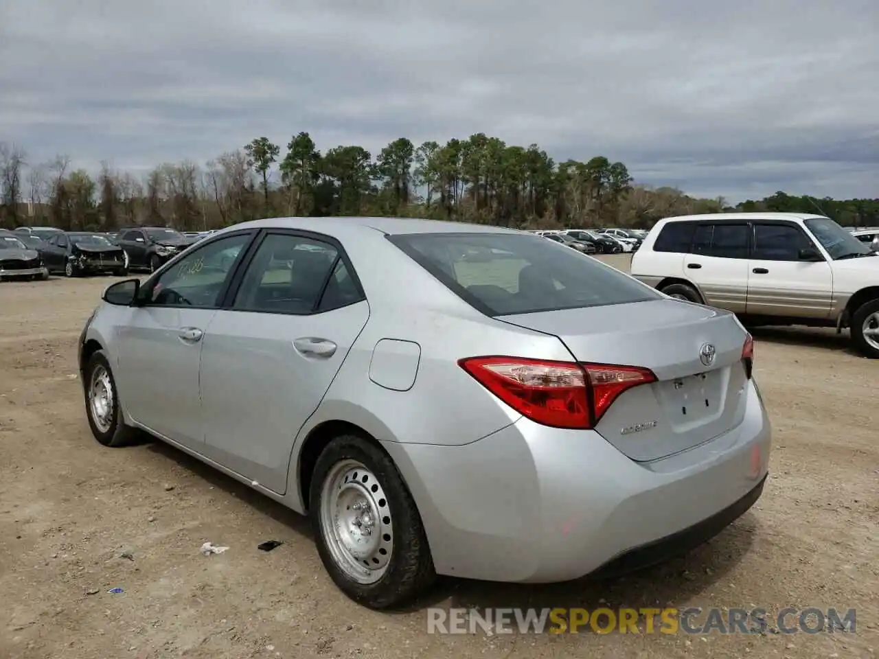 3 Photograph of a damaged car 5YFBURHE2KP898854 TOYOTA COROLLA 2019