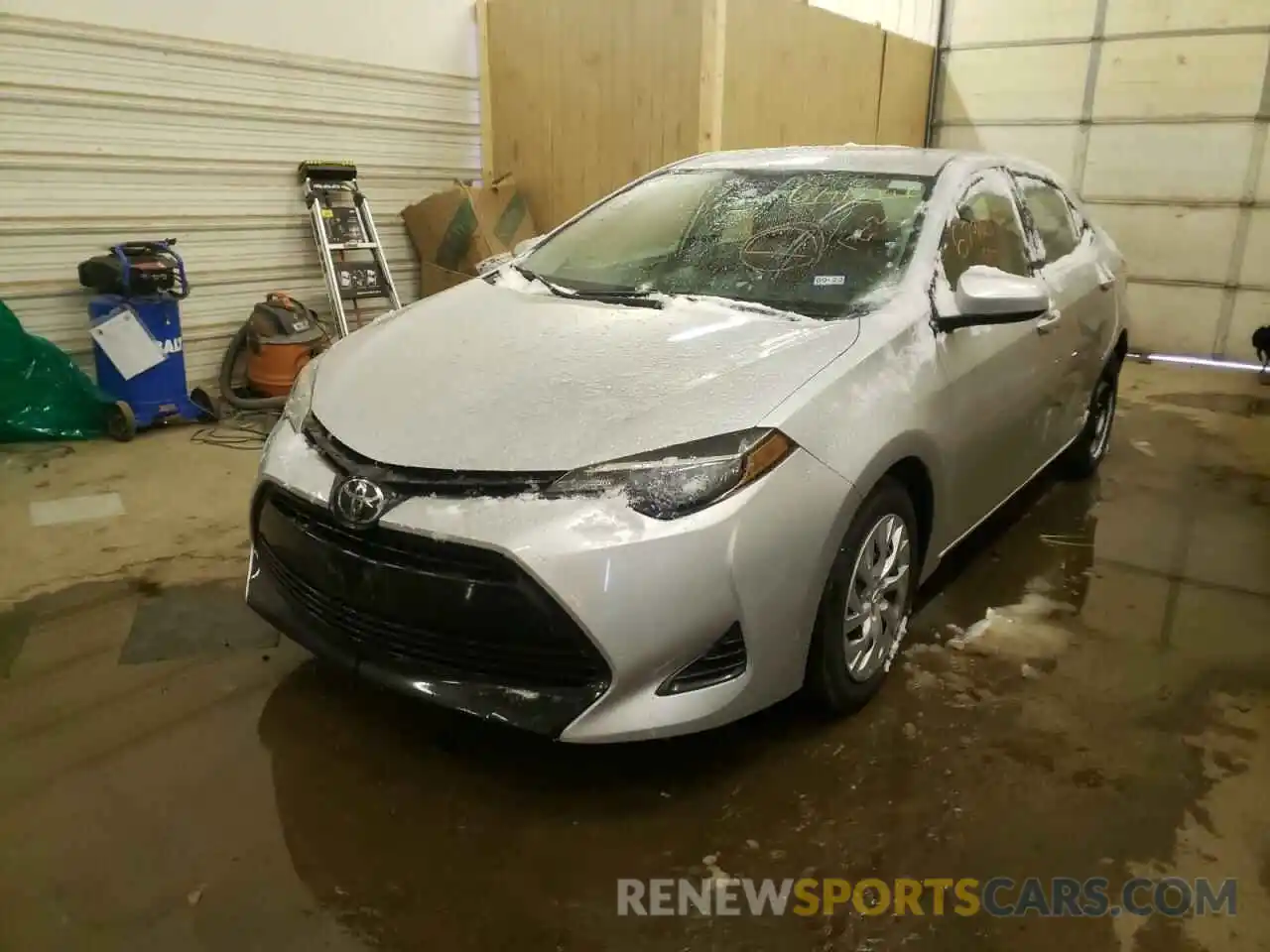 2 Photograph of a damaged car 5YFBURHE2KP898935 TOYOTA COROLLA 2019