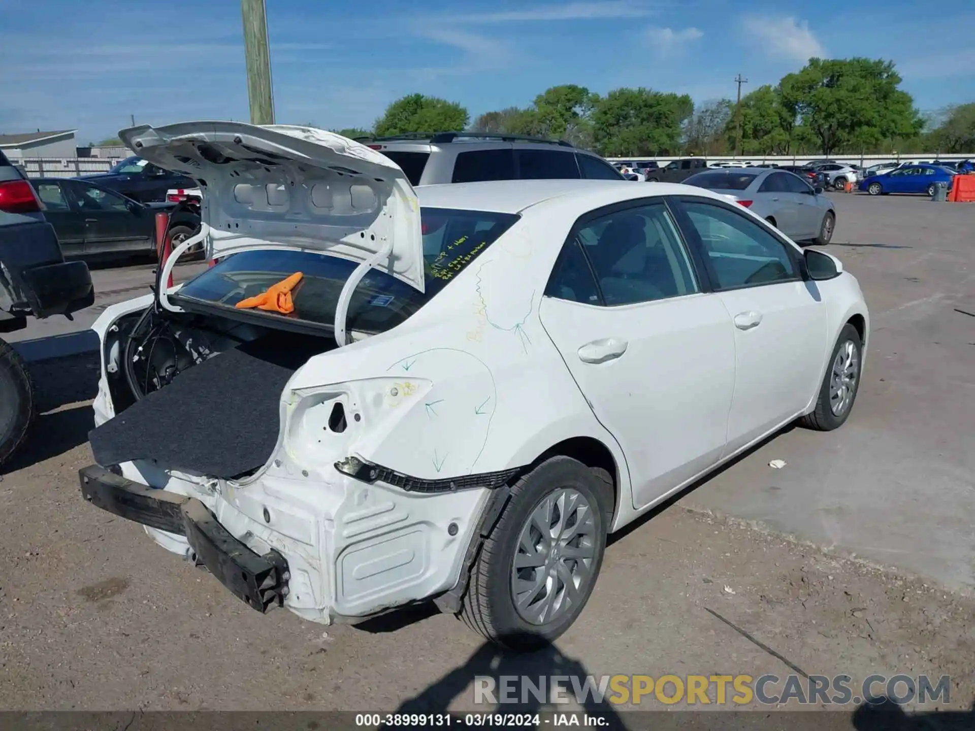 4 Photograph of a damaged car 5YFBURHE2KP899244 TOYOTA COROLLA 2019