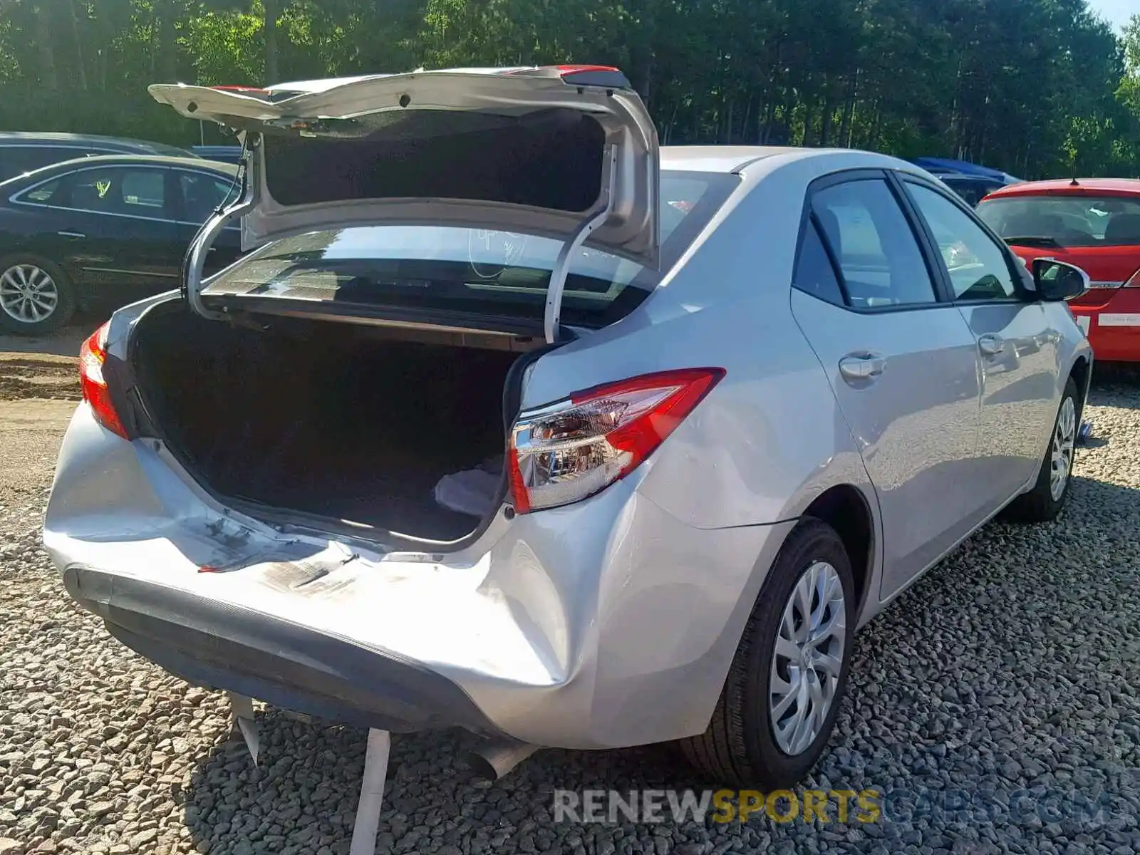 4 Photograph of a damaged car 5YFBURHE2KP899356 TOYOTA COROLLA 2019