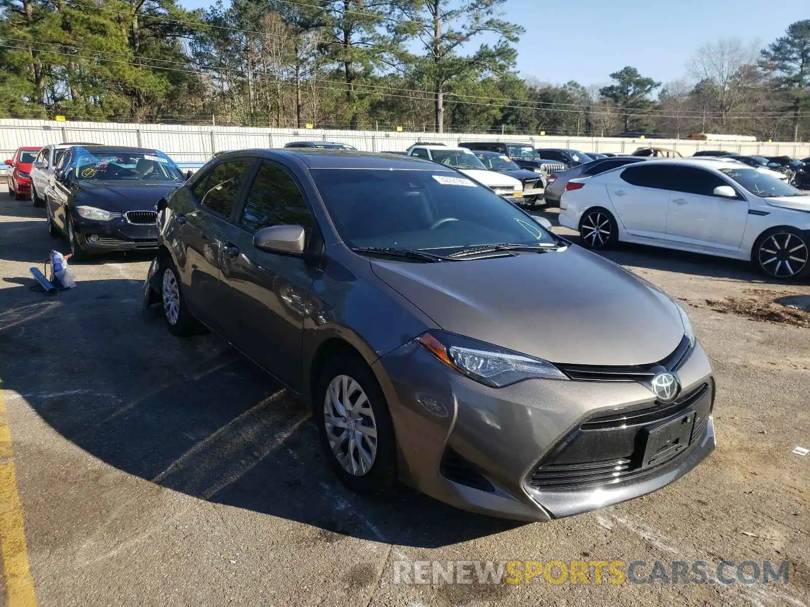 1 Photograph of a damaged car 5YFBURHE2KP899552 TOYOTA COROLLA 2019