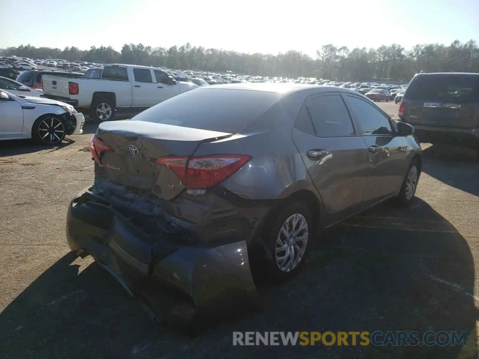 4 Photograph of a damaged car 5YFBURHE2KP899552 TOYOTA COROLLA 2019