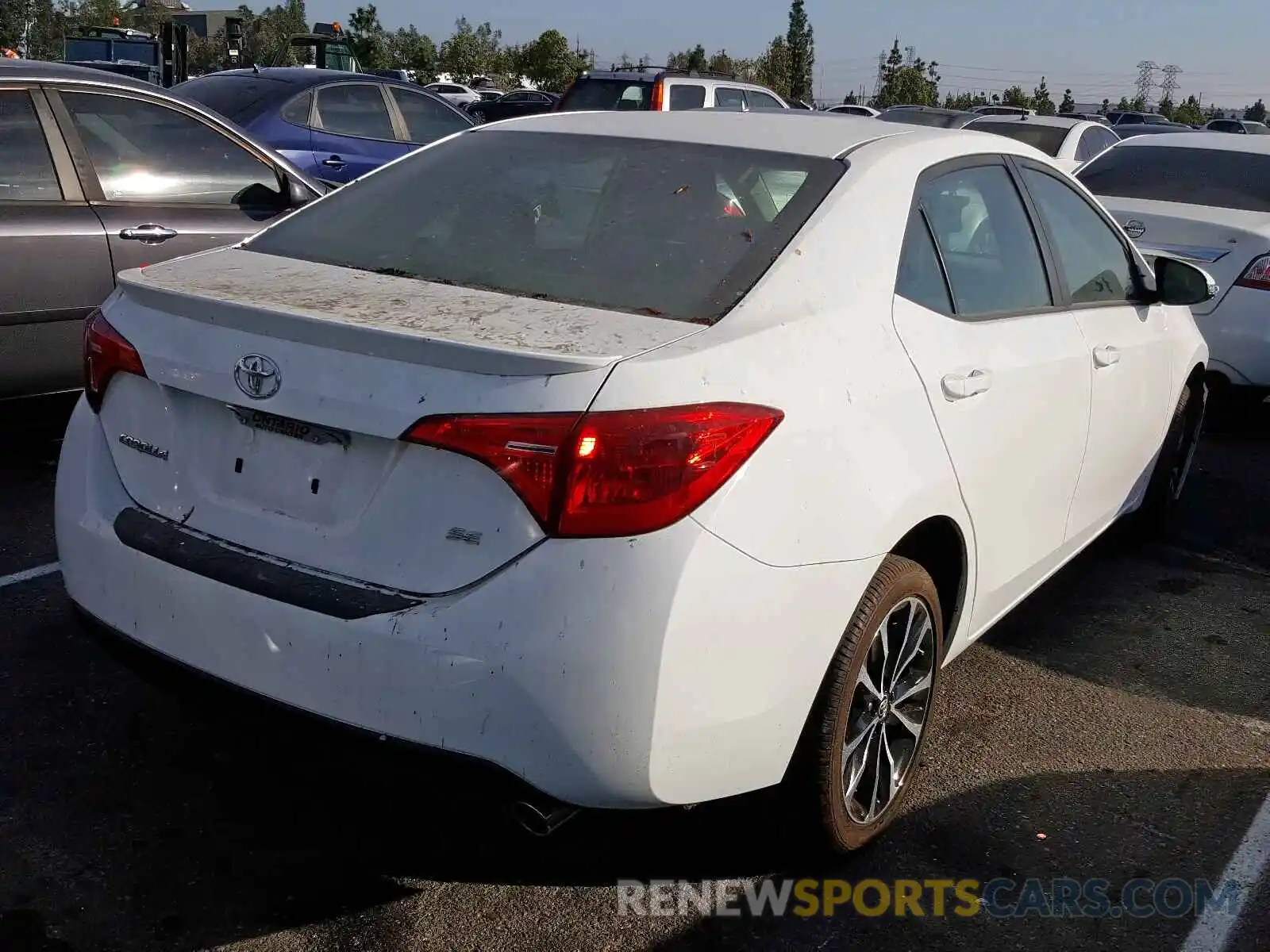 4 Photograph of a damaged car 5YFBURHE2KP899650 TOYOTA COROLLA 2019