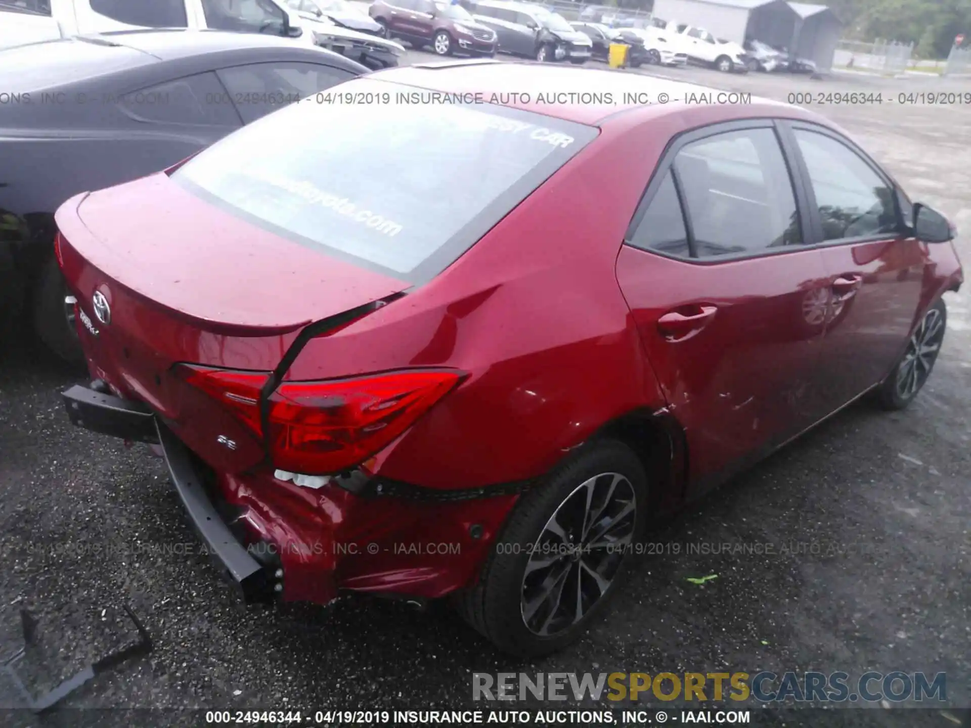 4 Photograph of a damaged car 5YFBURHE2KP899874 TOYOTA COROLLA 2019